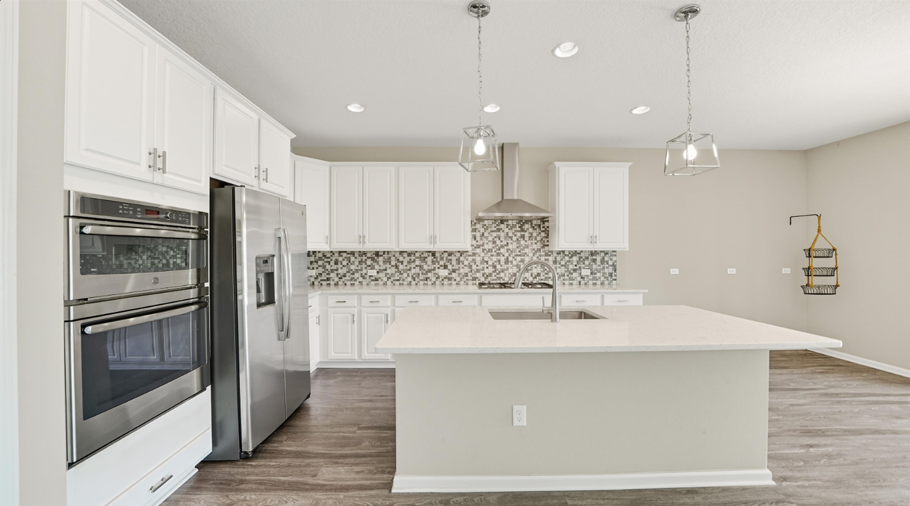 Image 23 of 56 For 300 Downs Corner Rd