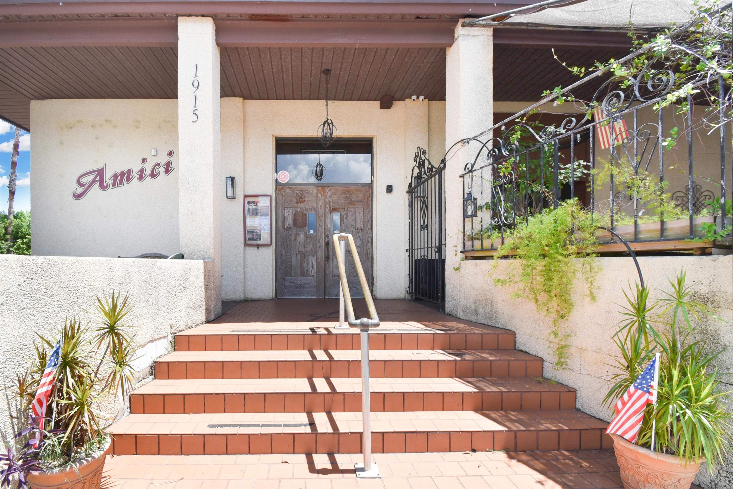 Image 59 of 70 For 1915 A1a S Restaurant