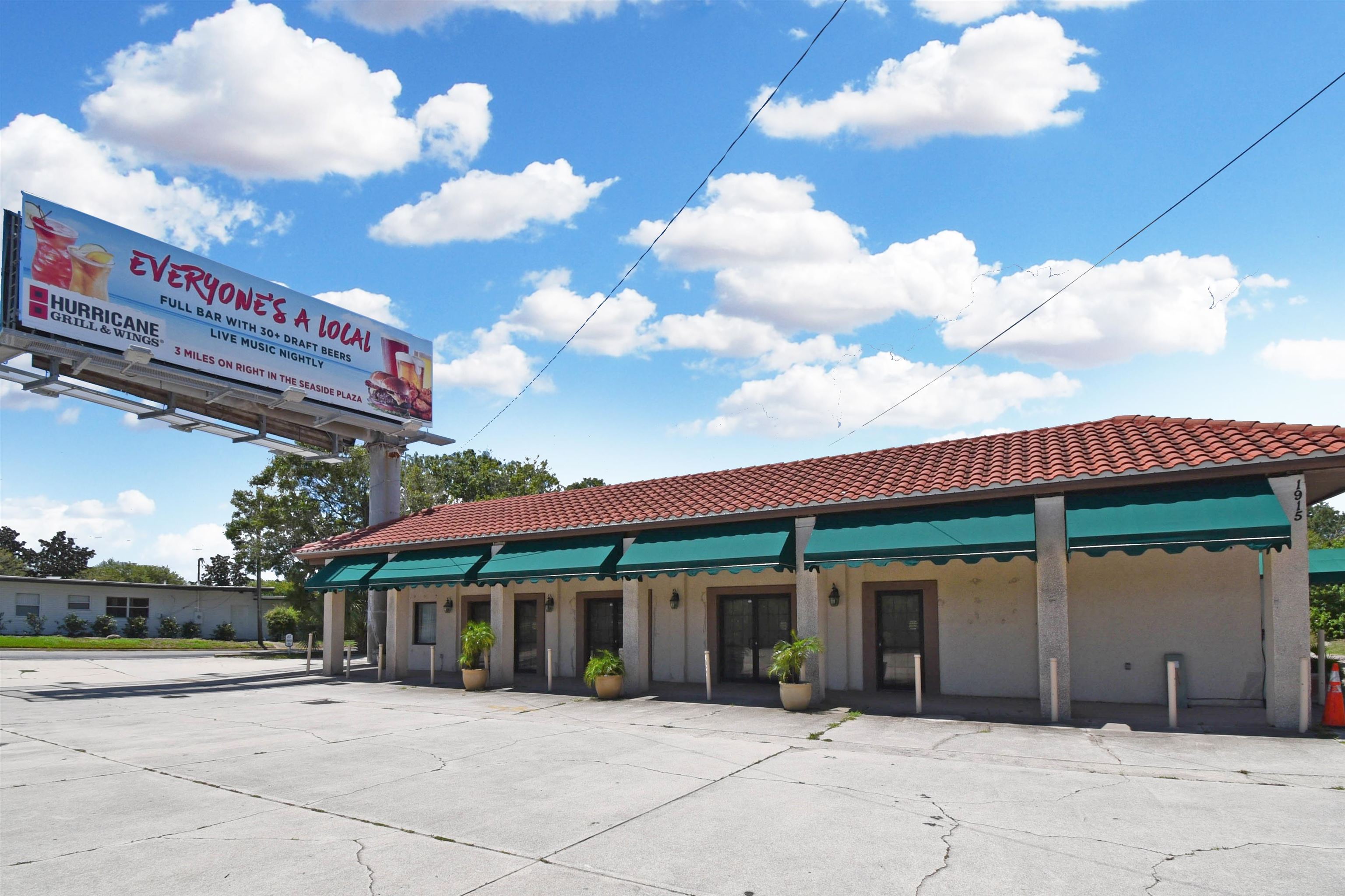 Image 68 of 70 For 1915 A1a S Restaurant