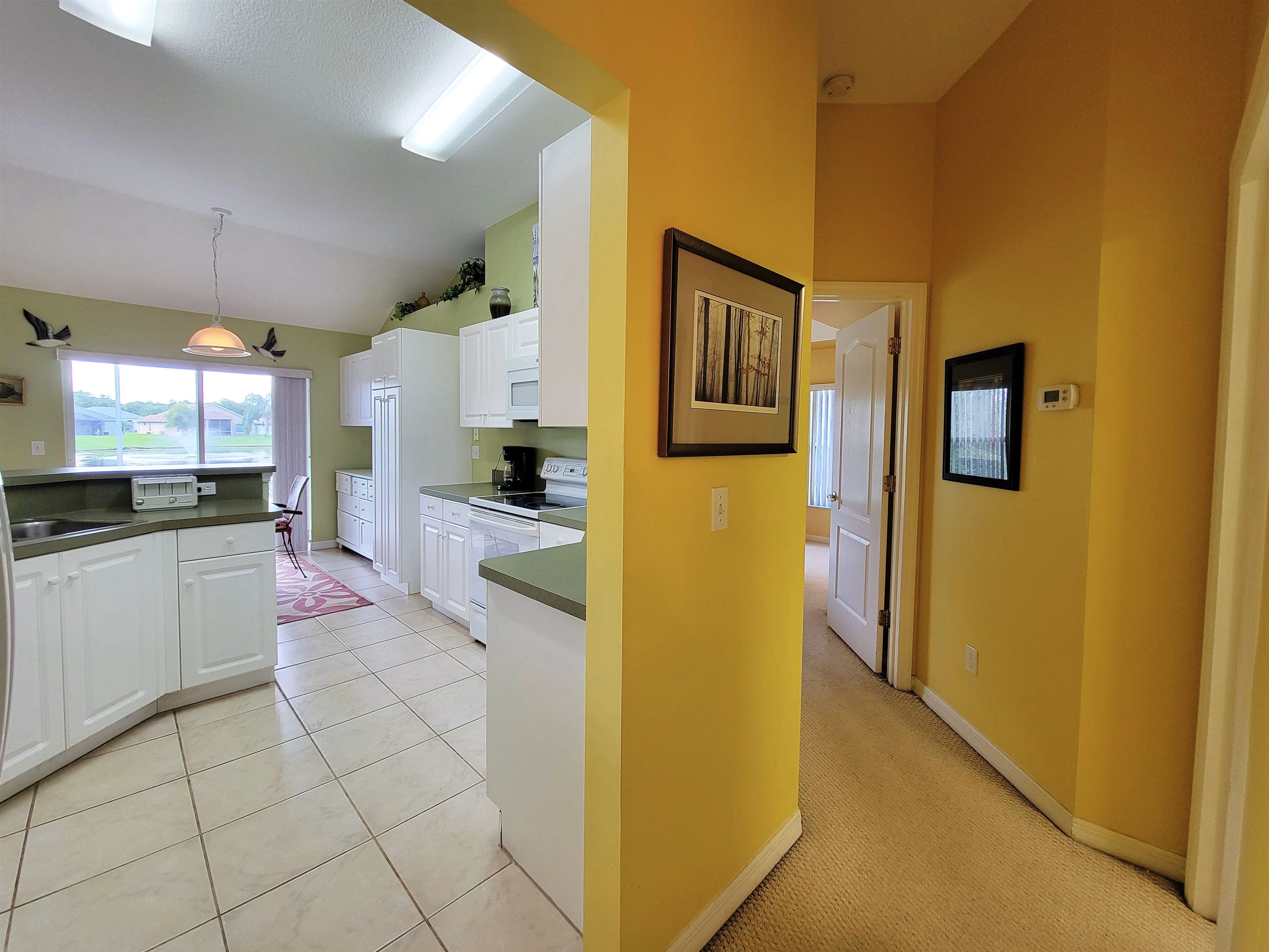 Image 19 of 26 For 2372 Commodores Club Blvd.