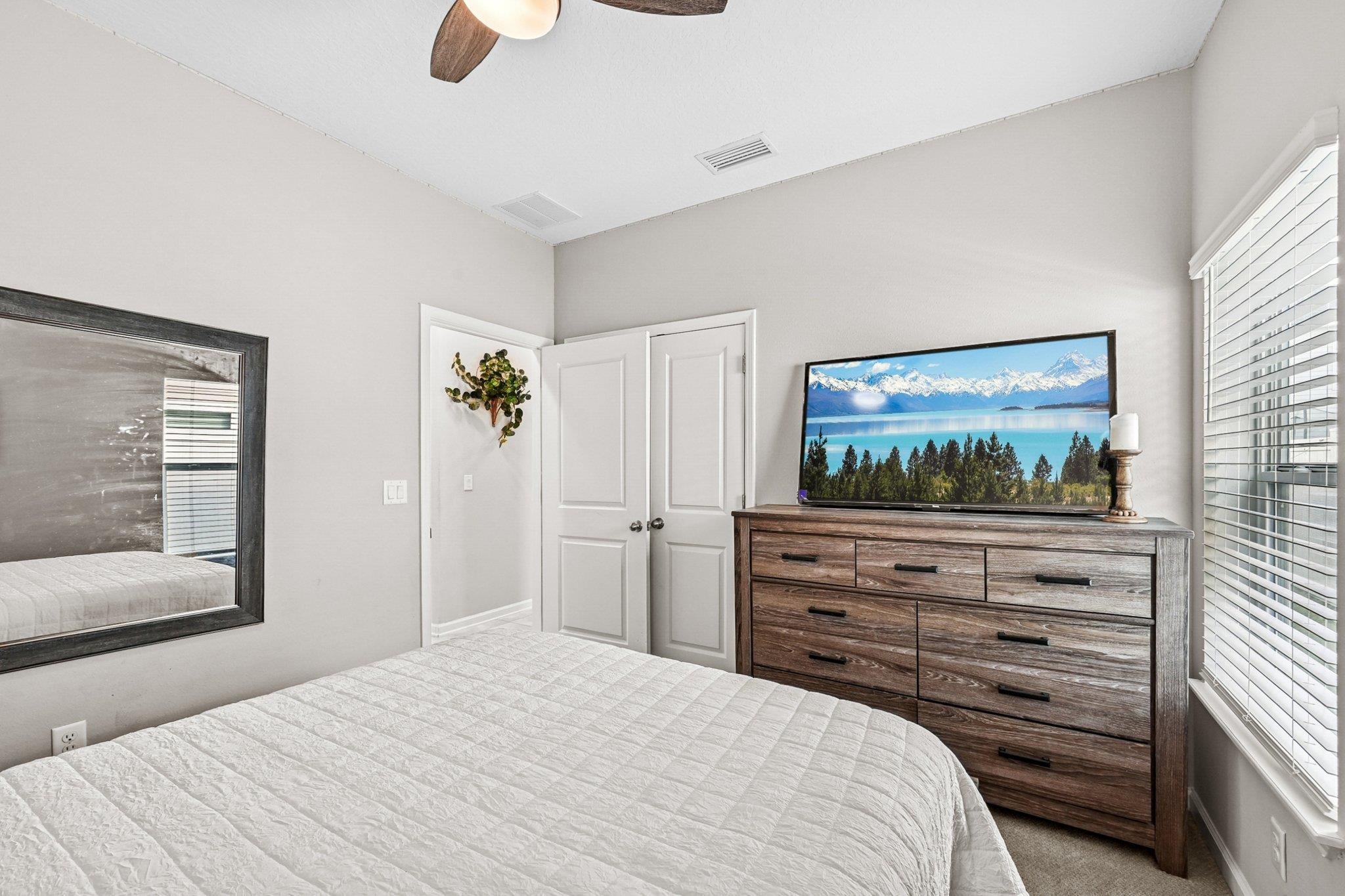 Image 30 of 51 For 75 Pinzon Place