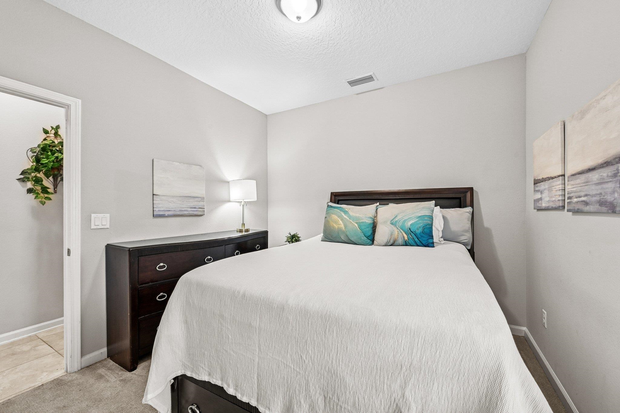 Image 32 of 51 For 75 Pinzon Place