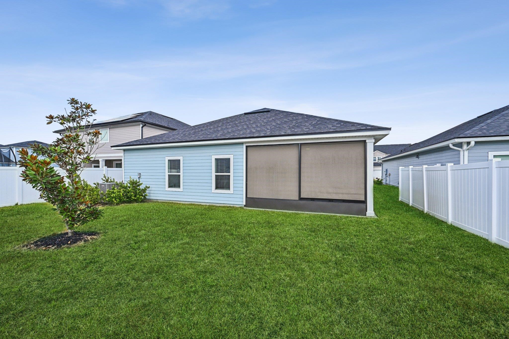 Image 36 of 51 For 75 Pinzon Place