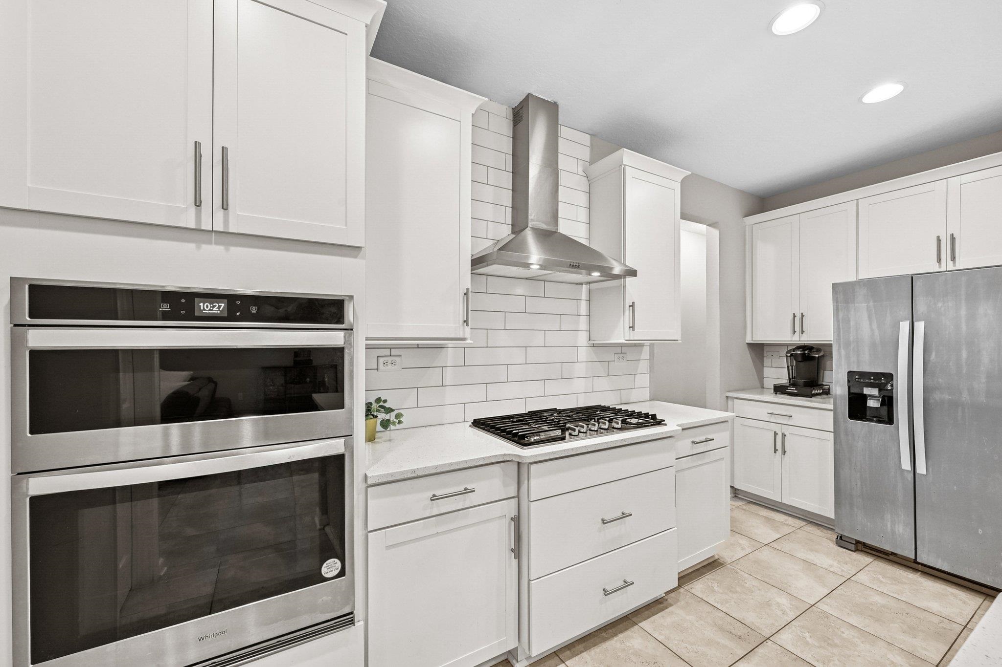 Image 5 of 51 For 75 Pinzon Place