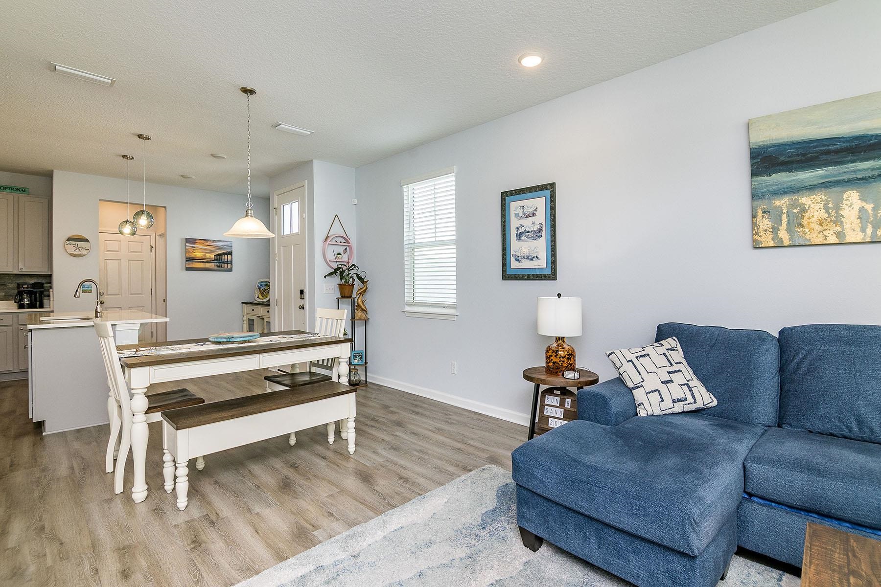 Image 23 of 49 For 74 Ridge Lake Rd