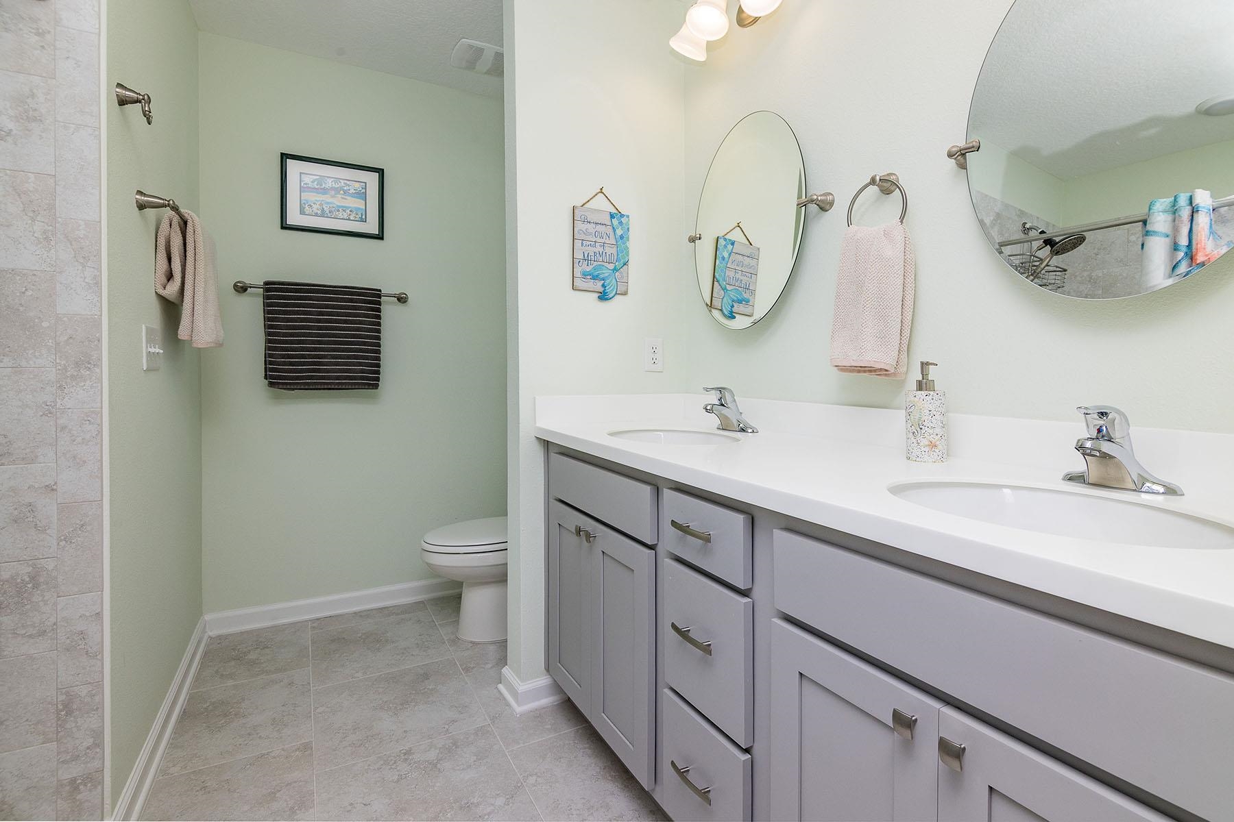 Image 31 of 49 For 74 Ridge Lake Rd