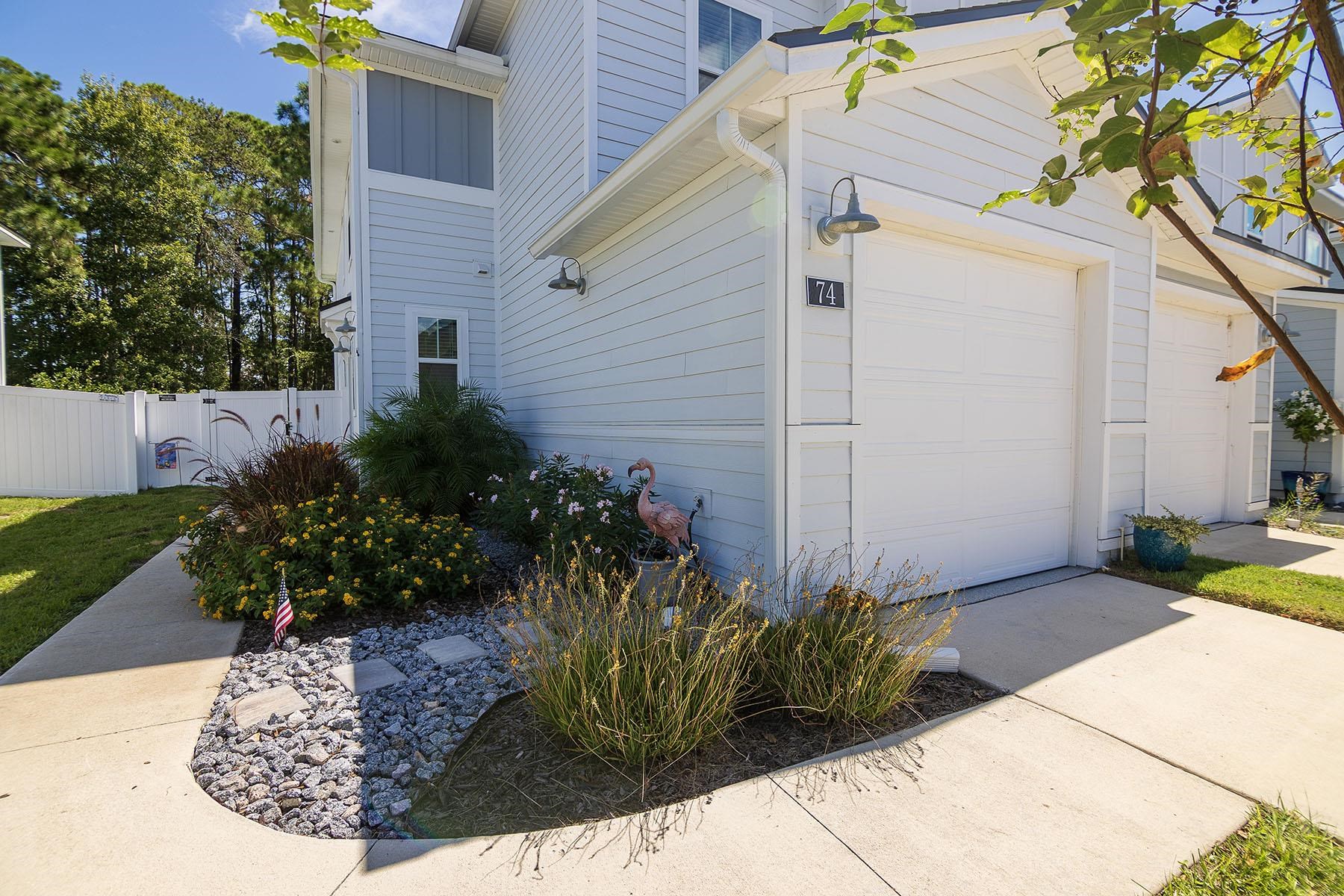 Image 4 of 49 For 74 Ridge Lake Rd