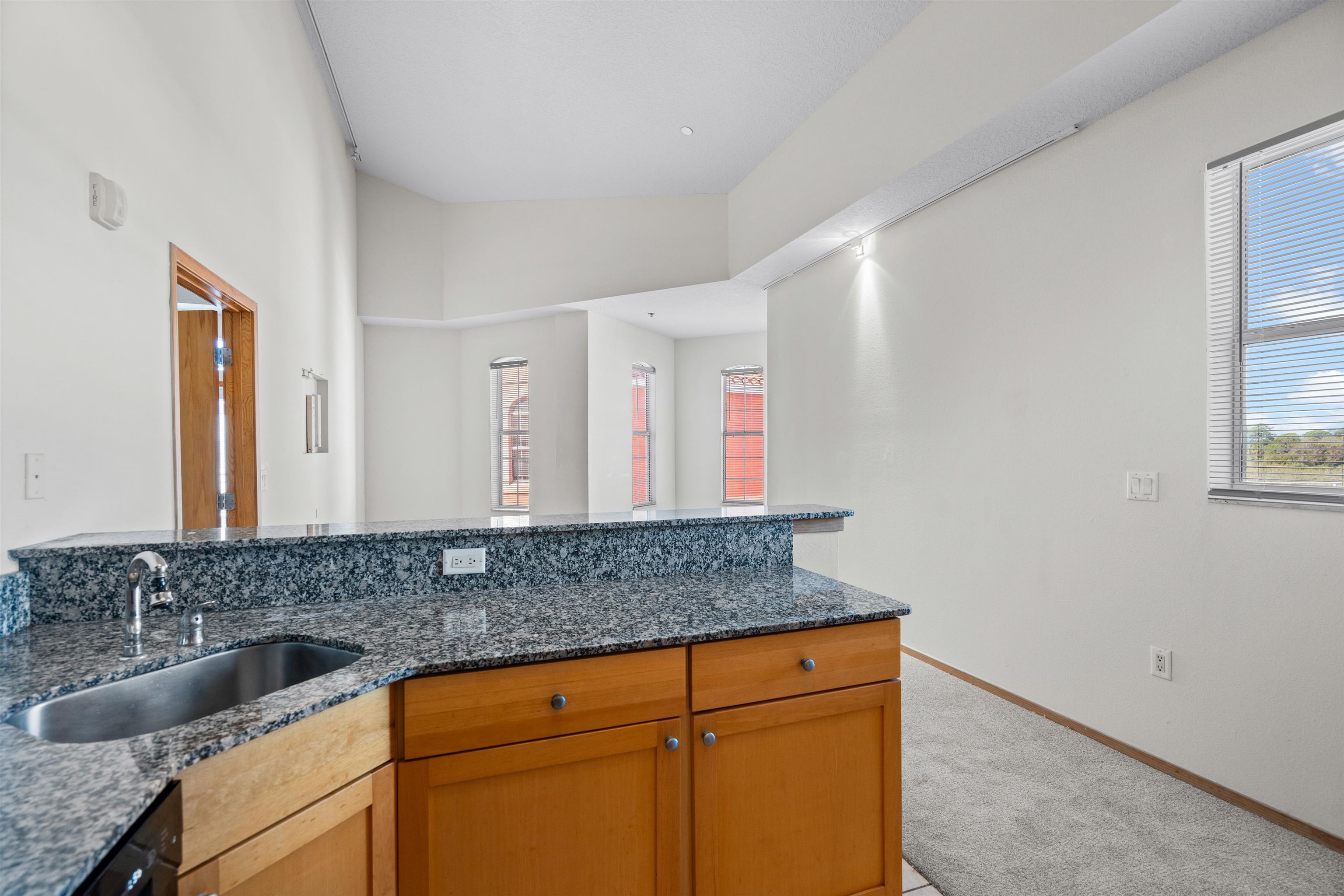 Image 11 of 28 For 101 Palm Harbor Pkwy  401