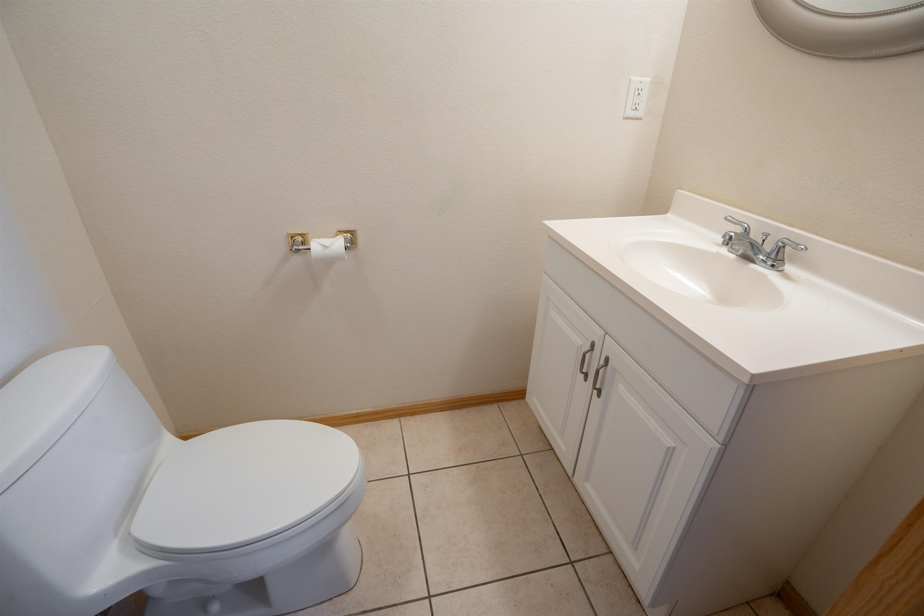 Image 17 of 28 For 101 Palm Harbor Pkwy  401