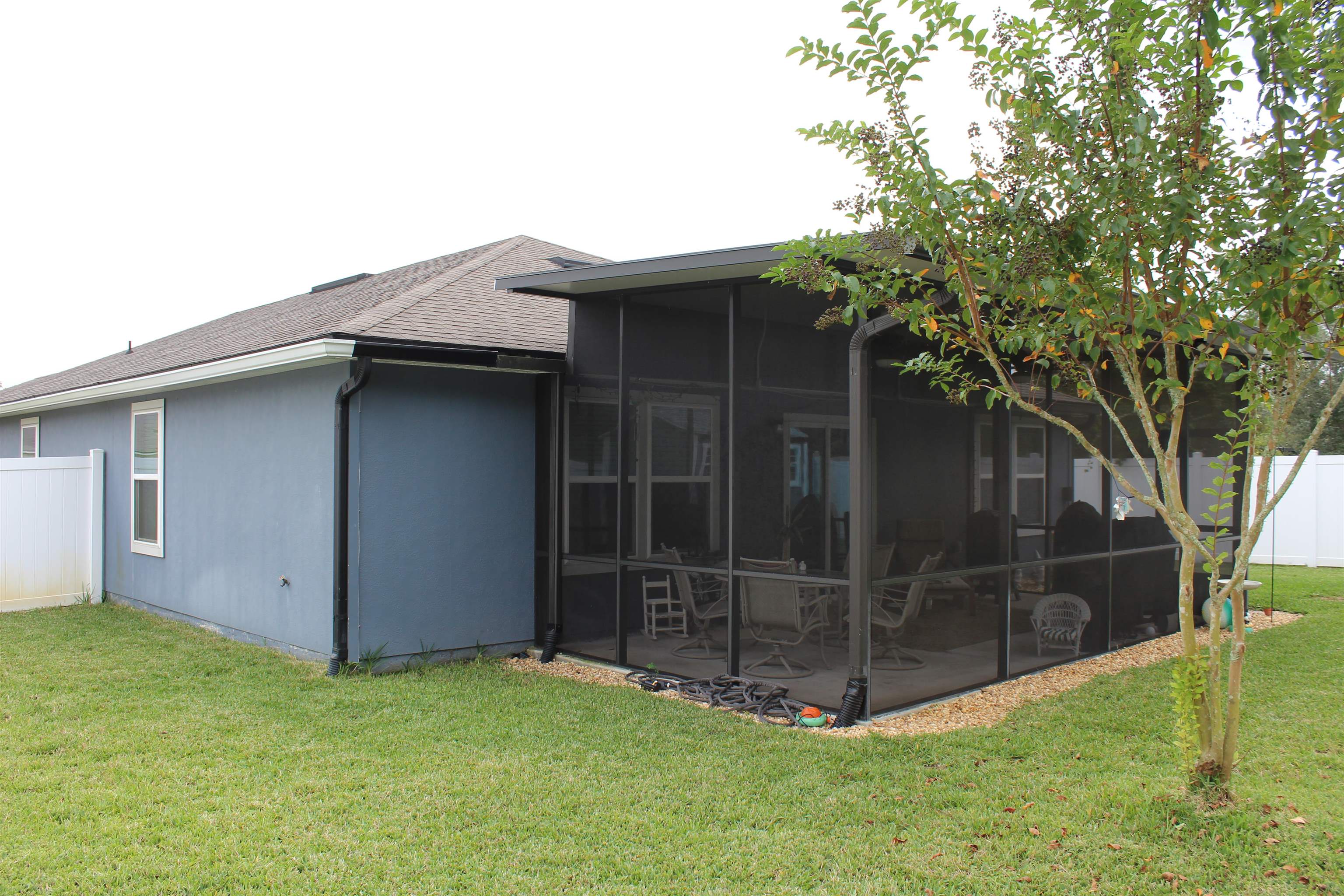 Image 18 of 20 For 416 Seville Pkwy