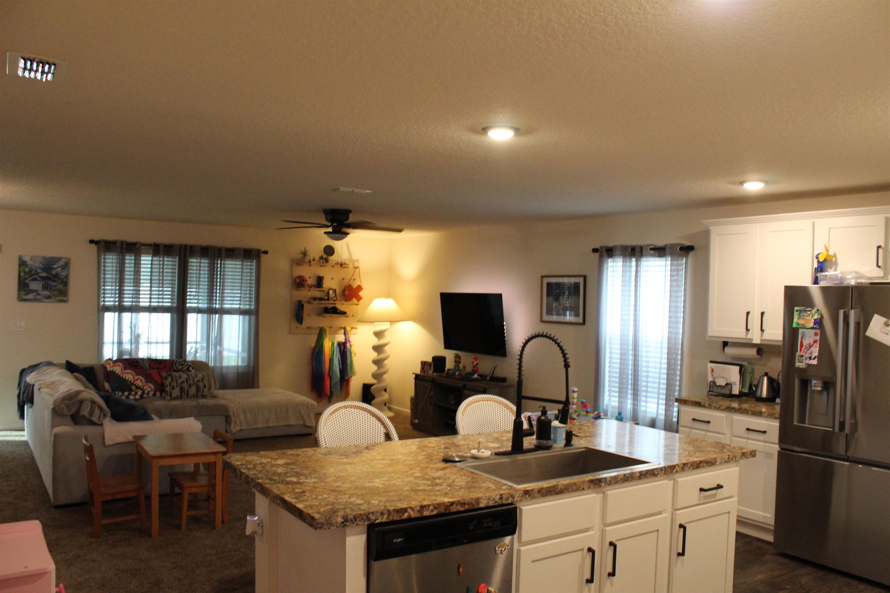 Image 7 of 20 For 416 Seville Pkwy