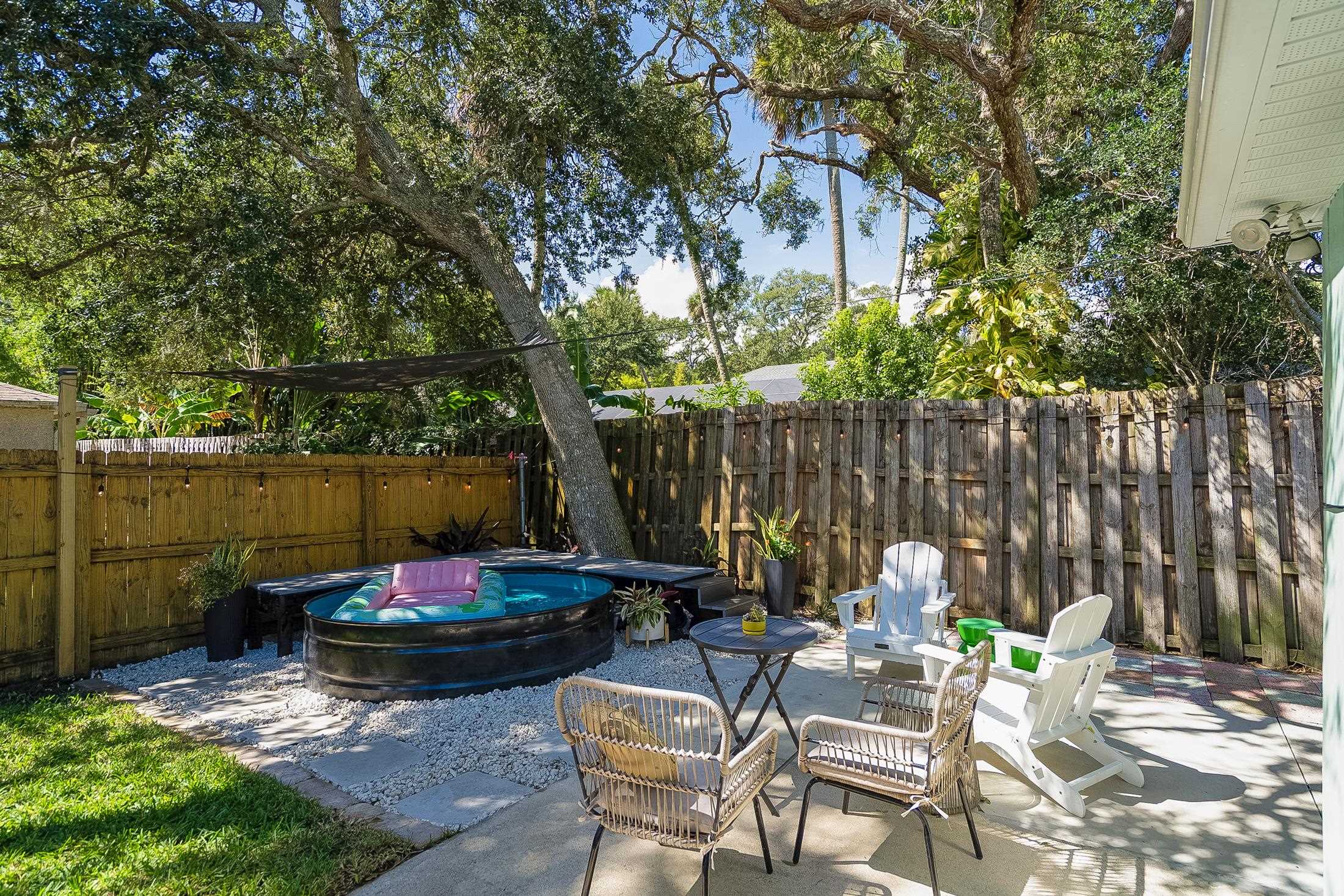 Image 16 of 55 For 215 4th St  