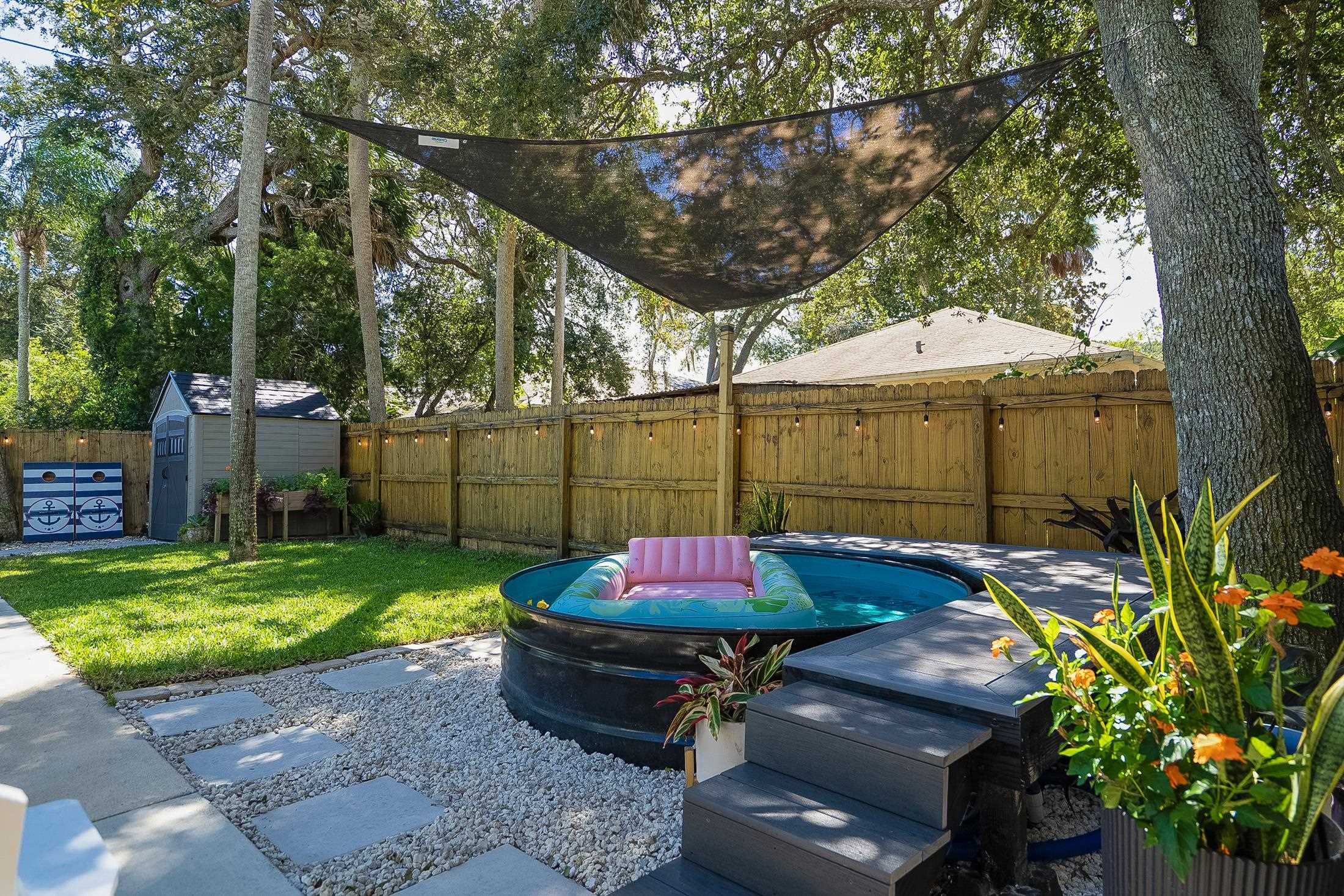 Image 19 of 55 For 215 4th St  