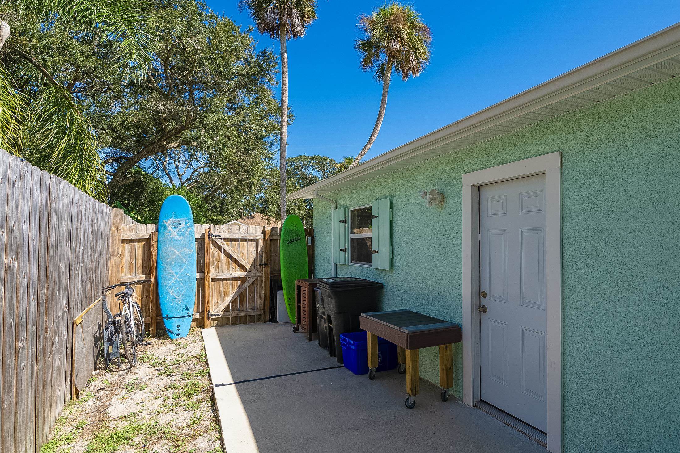 Image 24 of 55 For 215 4th St  