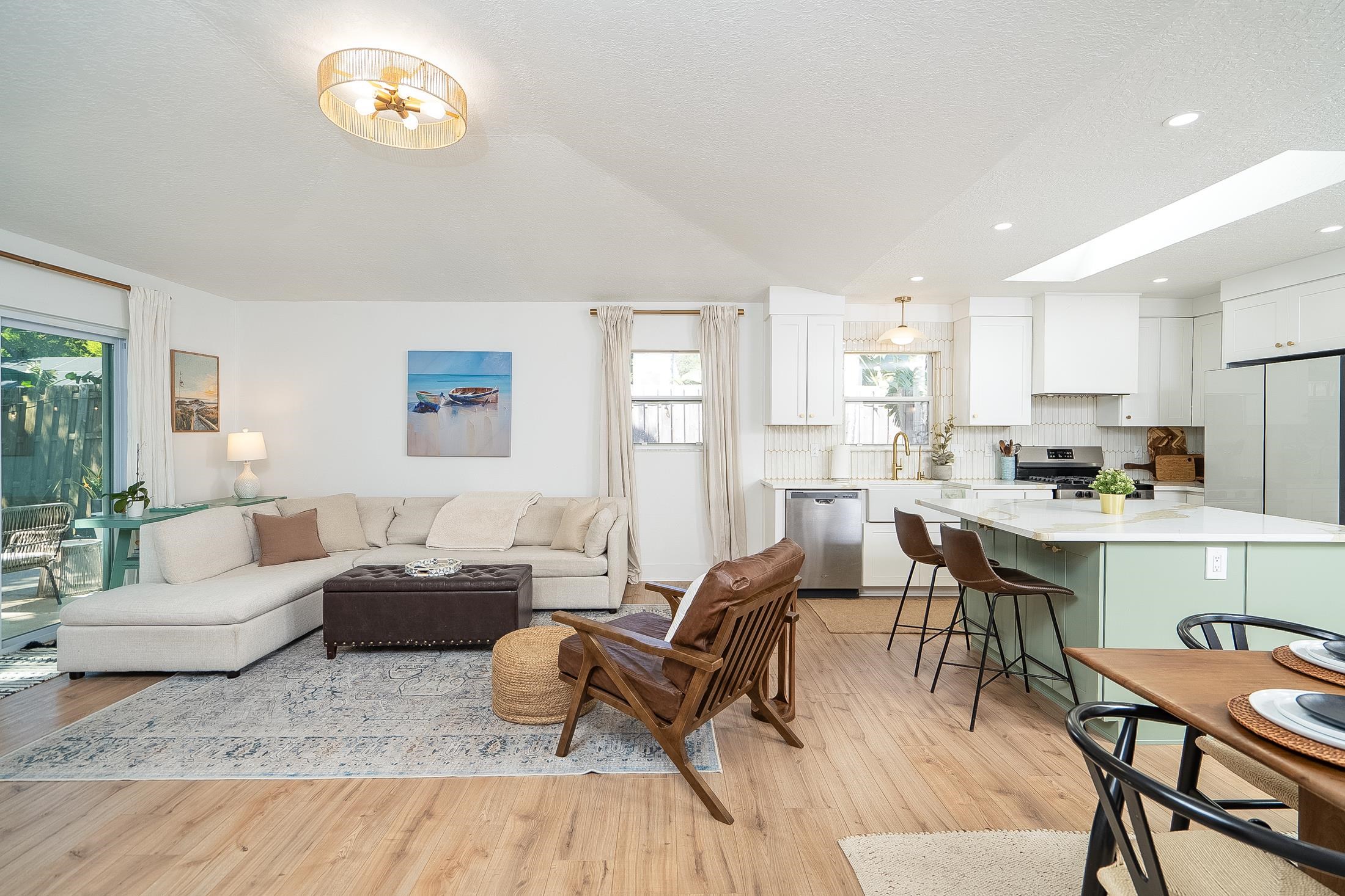 Image 31 of 55 For 215 4th St  