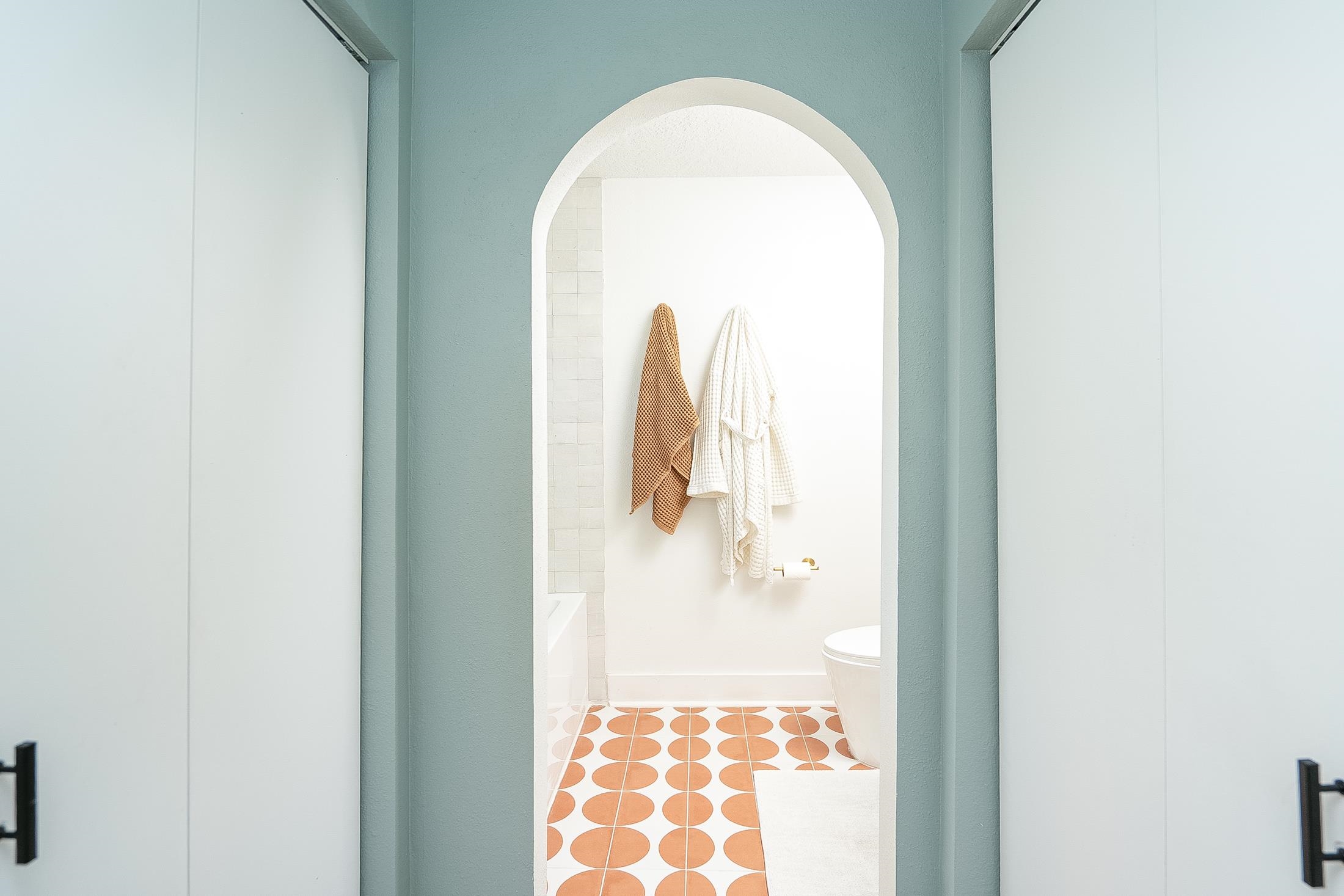 Image 42 of 55 For 215 4th St  