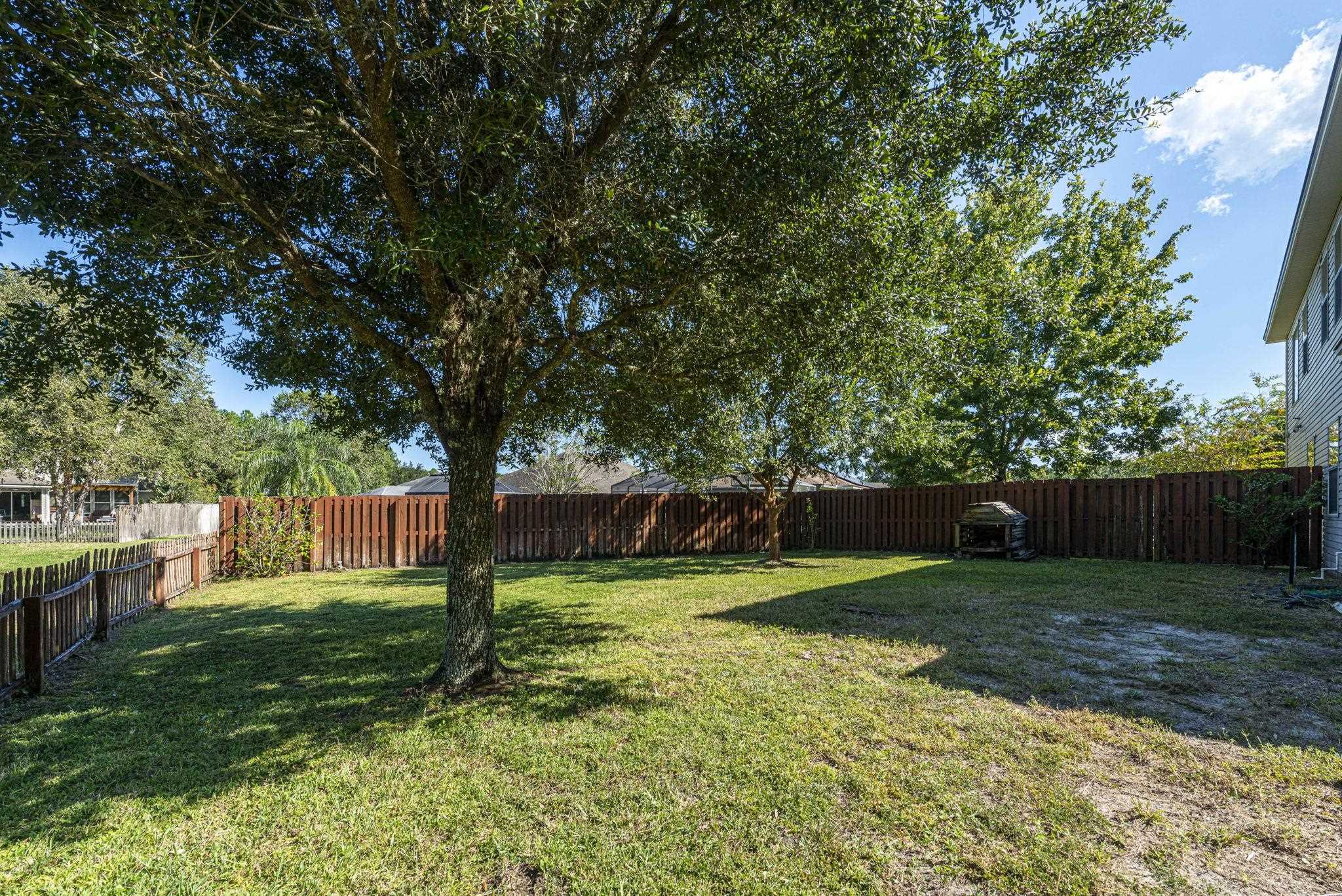 Image 39 of 40 For 104 Claremont Ct