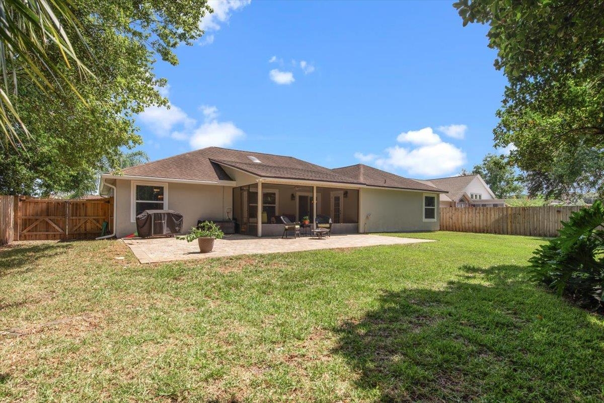 Image 39 of 50 For 2066 Forest Gate Dr E
