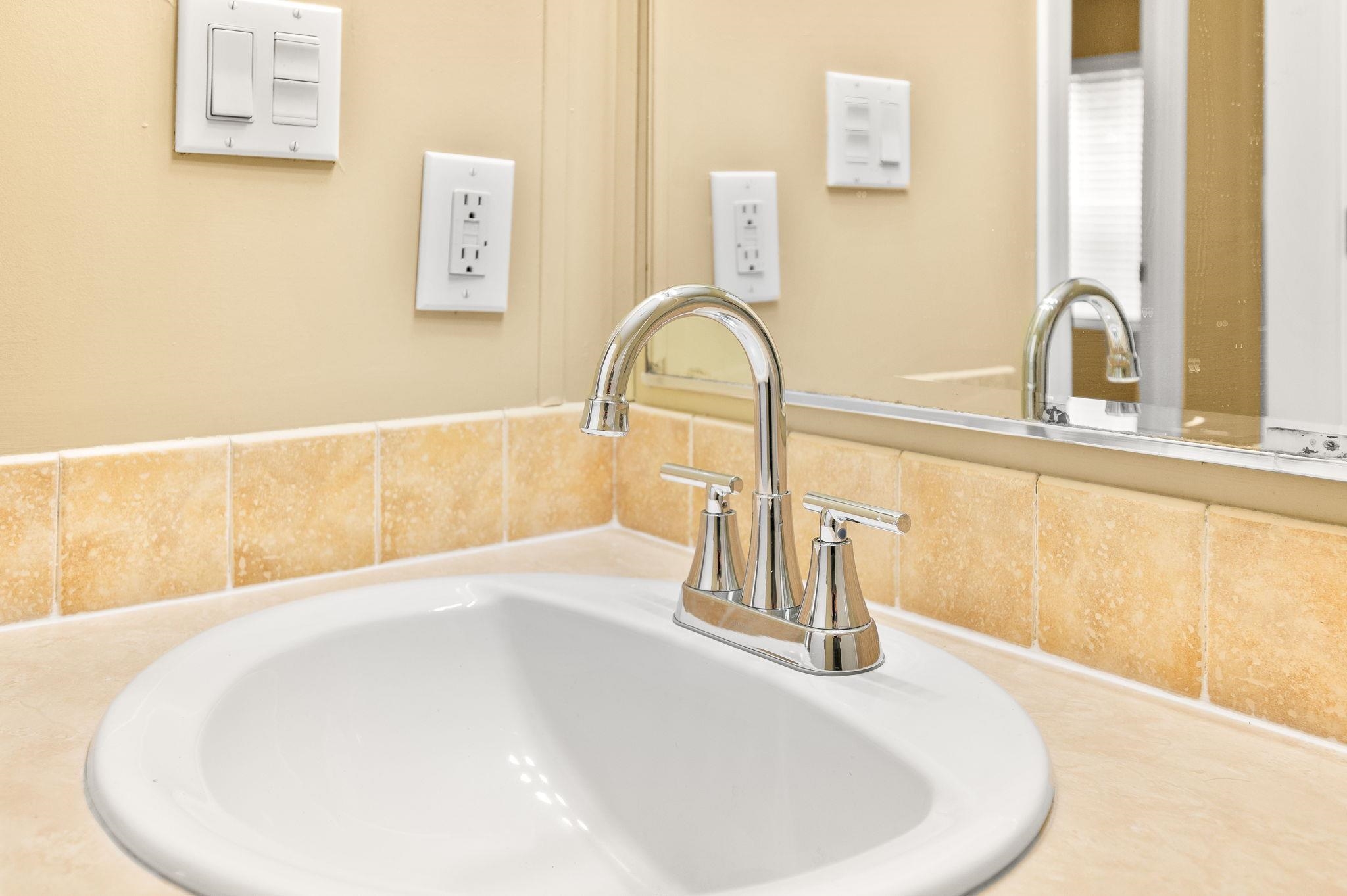 Image 36 of 48 For 2451 Deer Run Rd