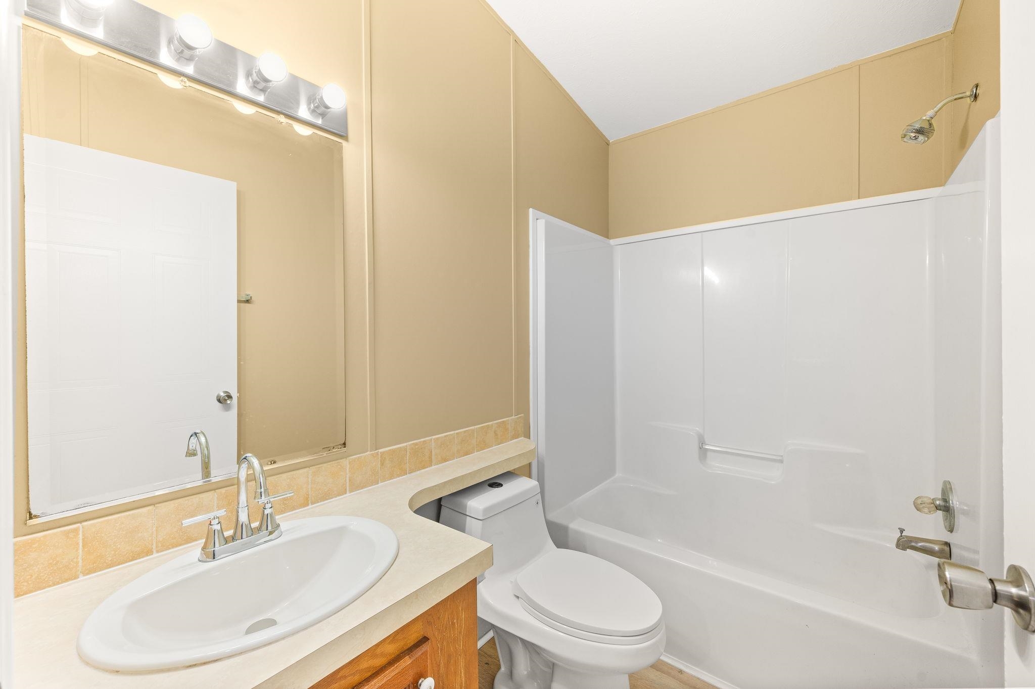 Image 40 of 48 For 2451 Deer Run Rd