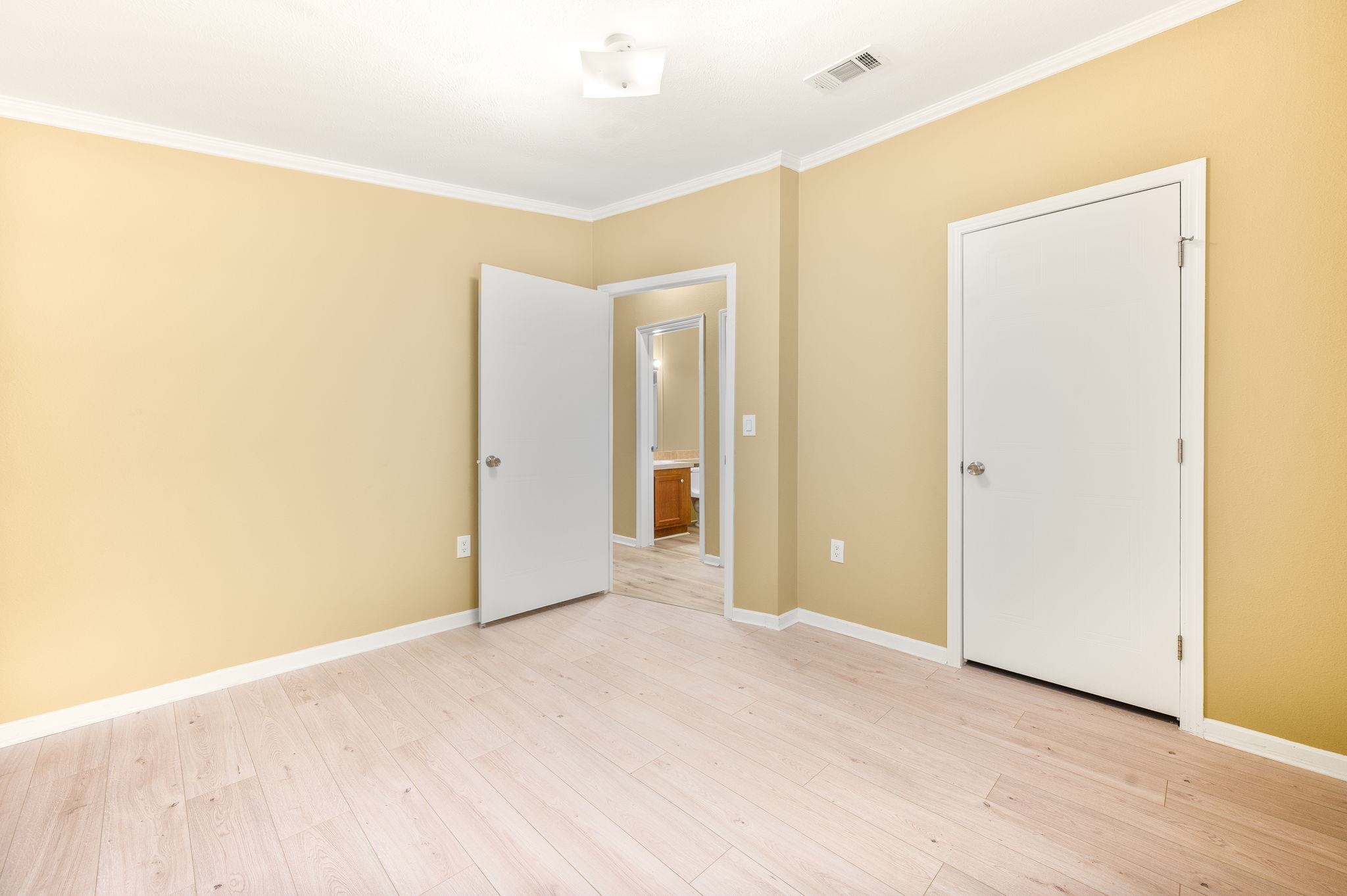 Image 42 of 48 For 2451 Deer Run Rd