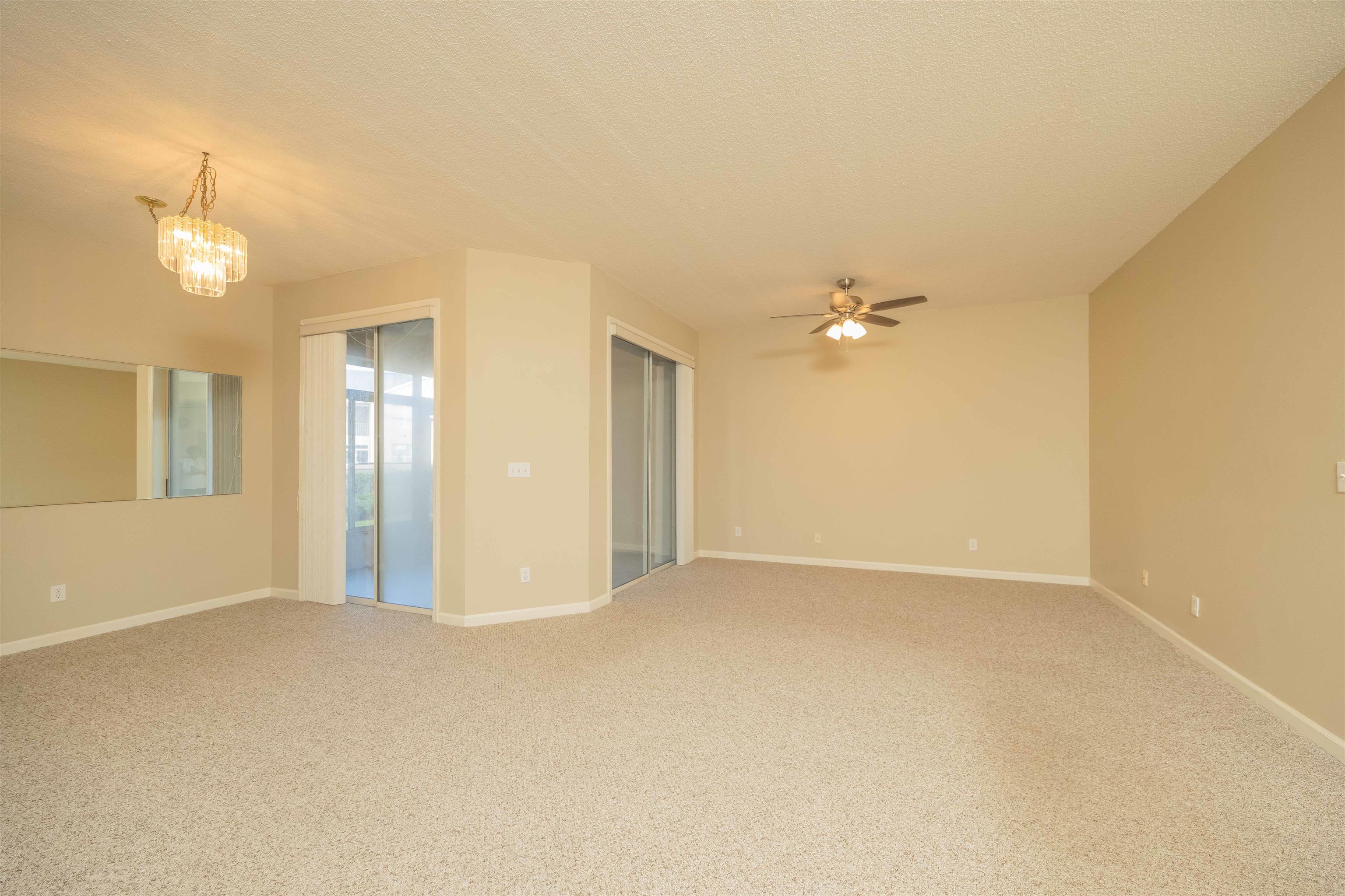 Image 19 of 90 For 202 Augusta Cir