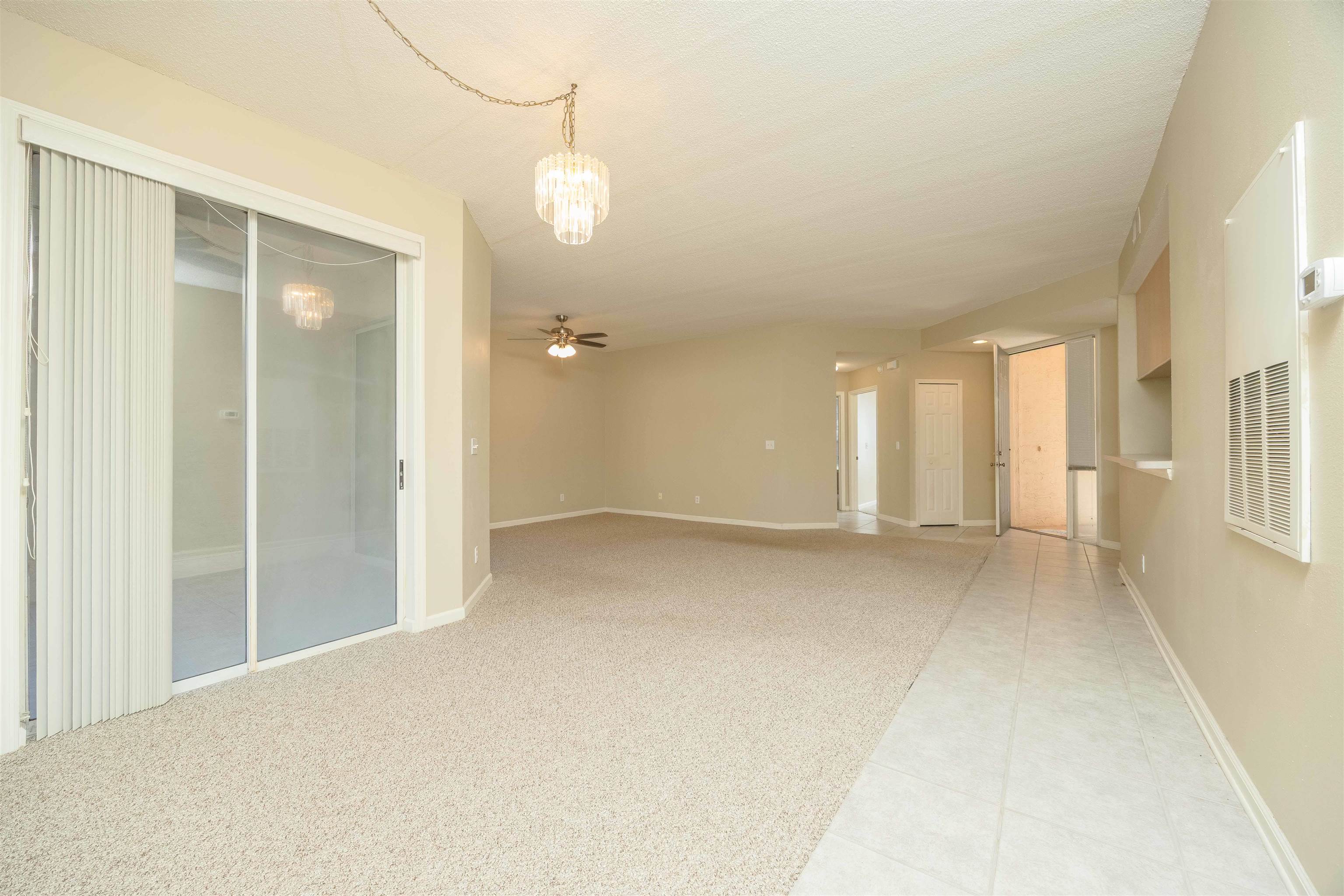 Image 25 of 90 For 202 Augusta Cir