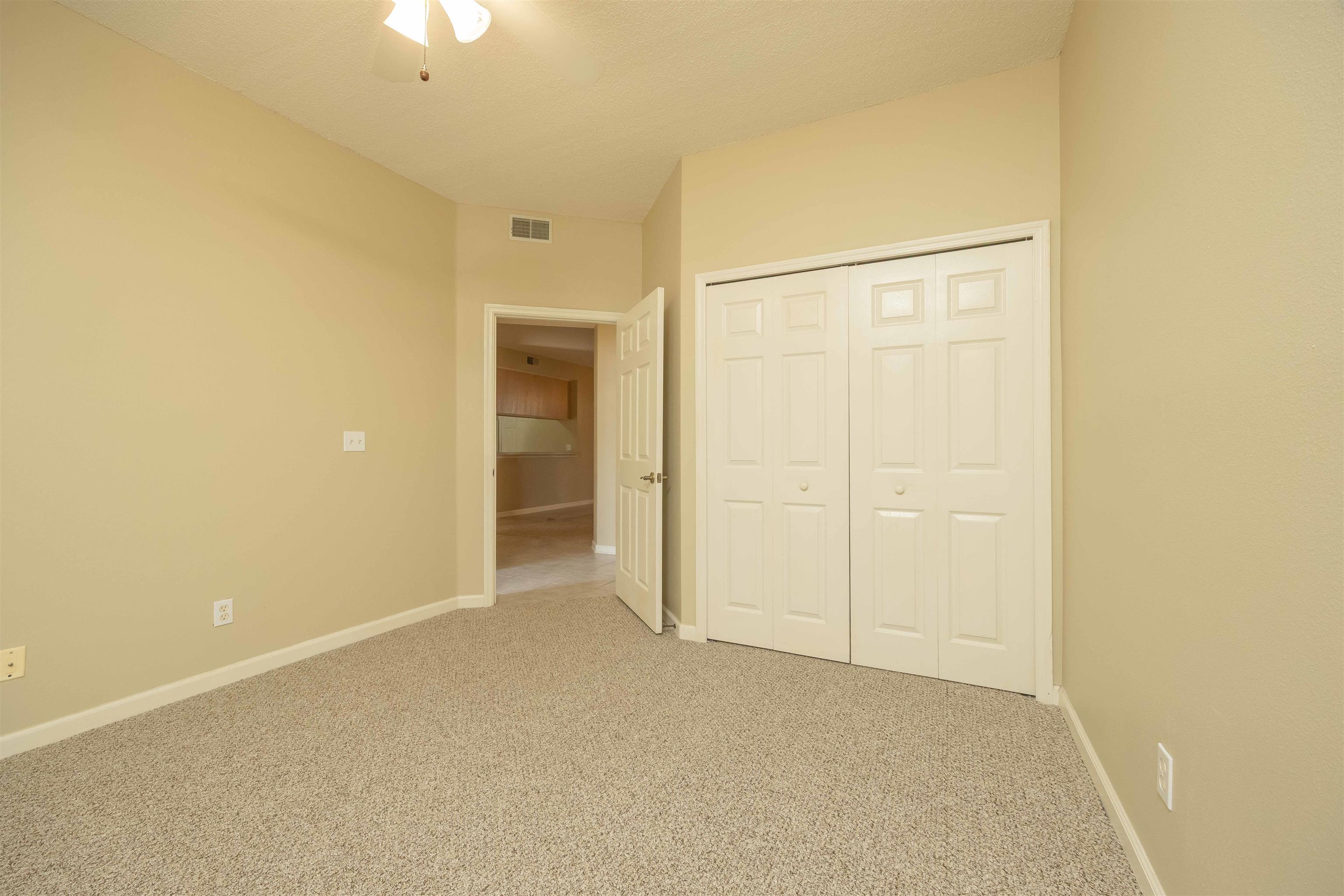 Image 42 of 90 For 202 Augusta Cir