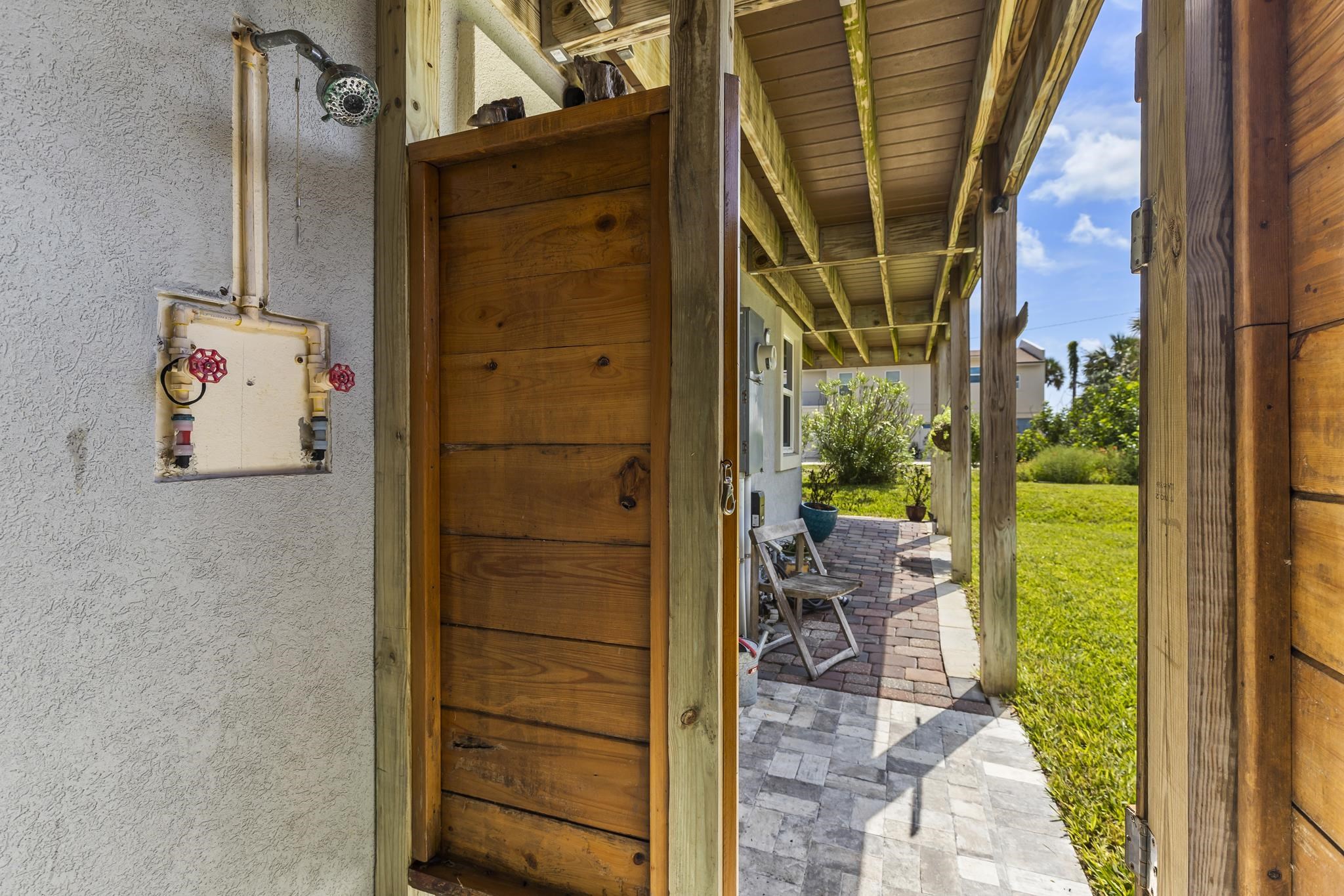 Image 11 of 59 For 7 16th Street