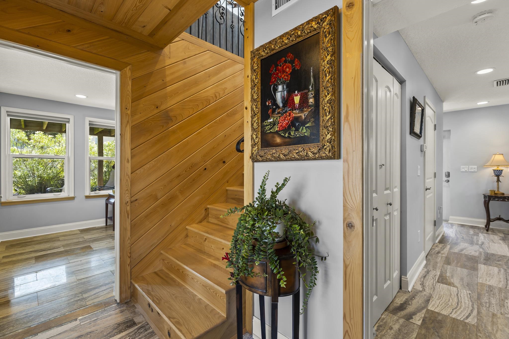Image 12 of 59 For 7 16th Street