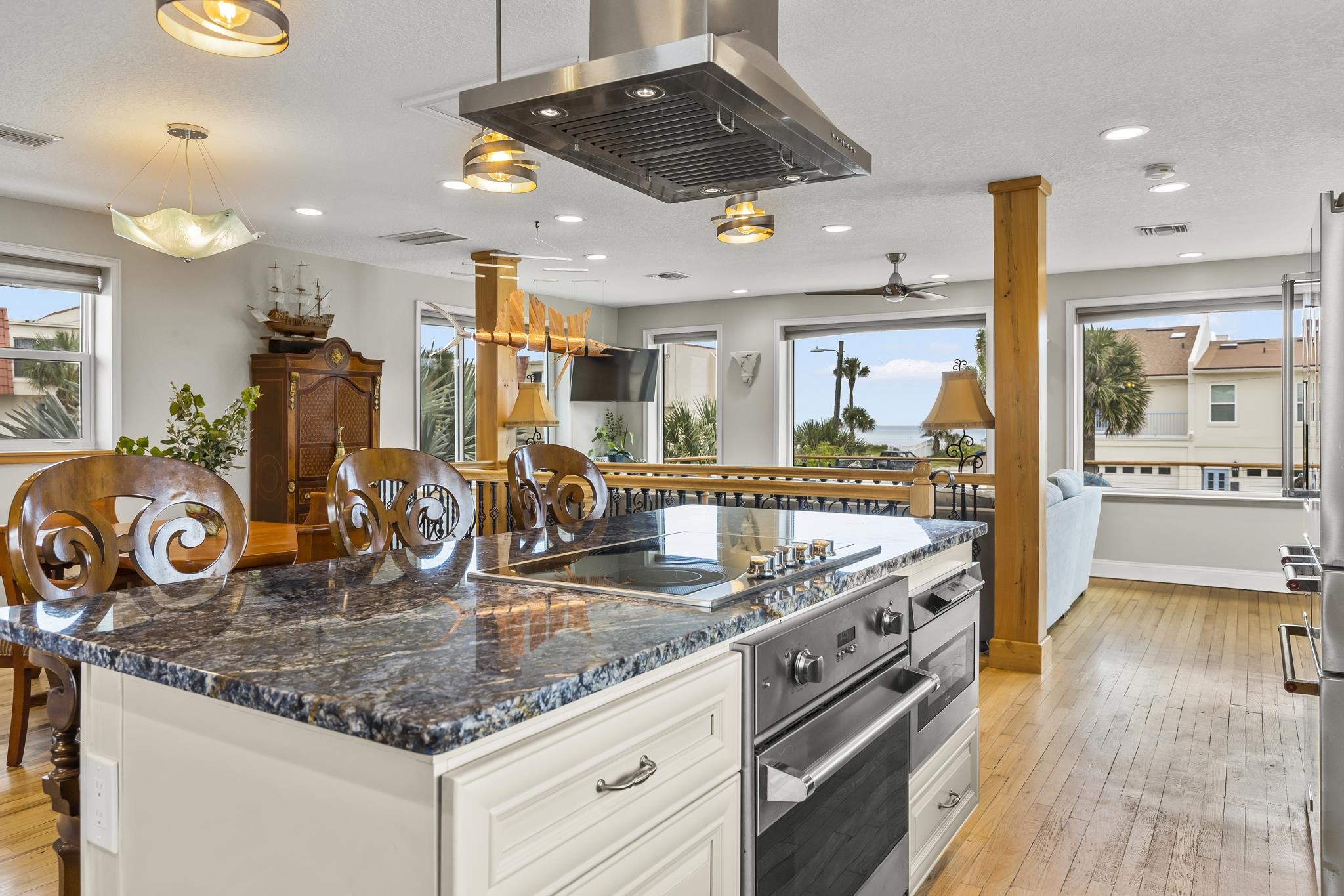 Image 20 of 59 For 7 16th Street