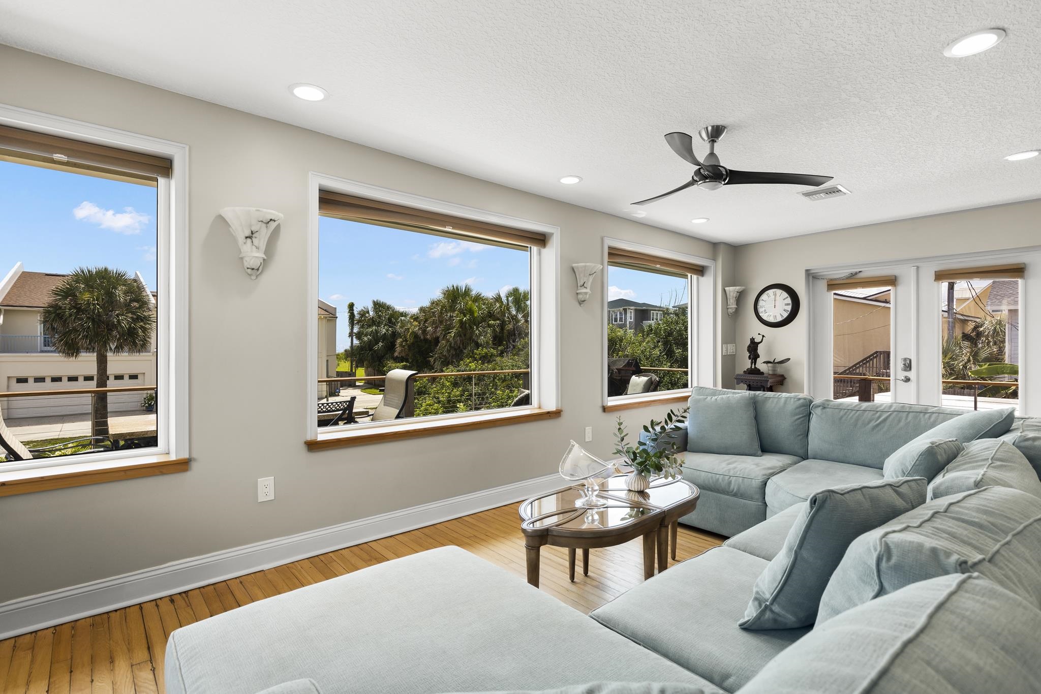 Image 26 of 59 For 7 16th Street