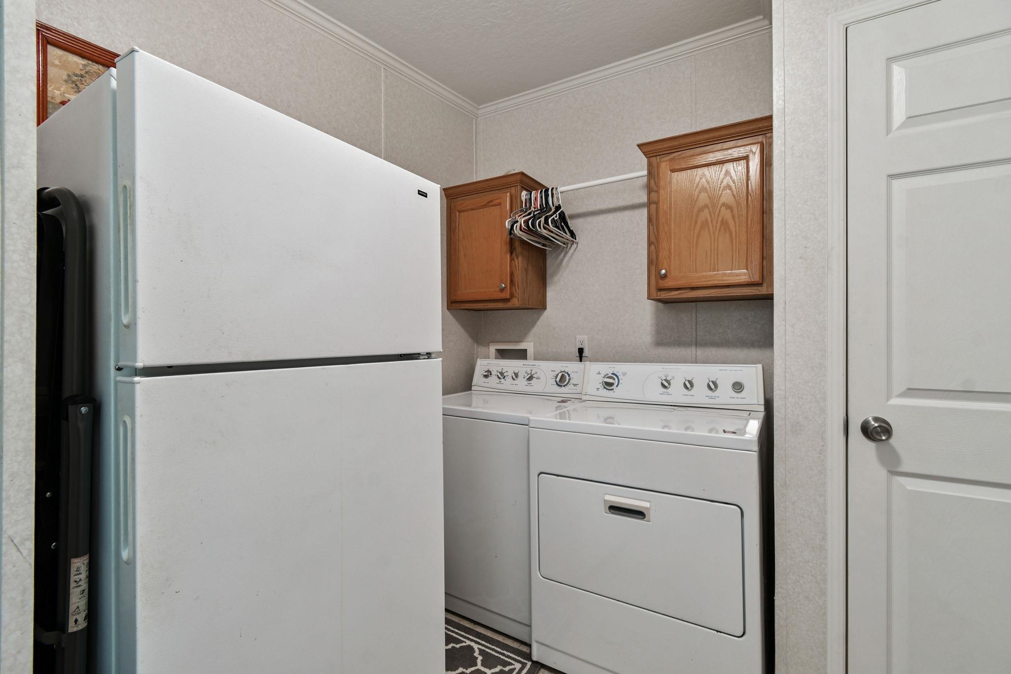 Image 30 of 90 For 135 Lake Como Dr