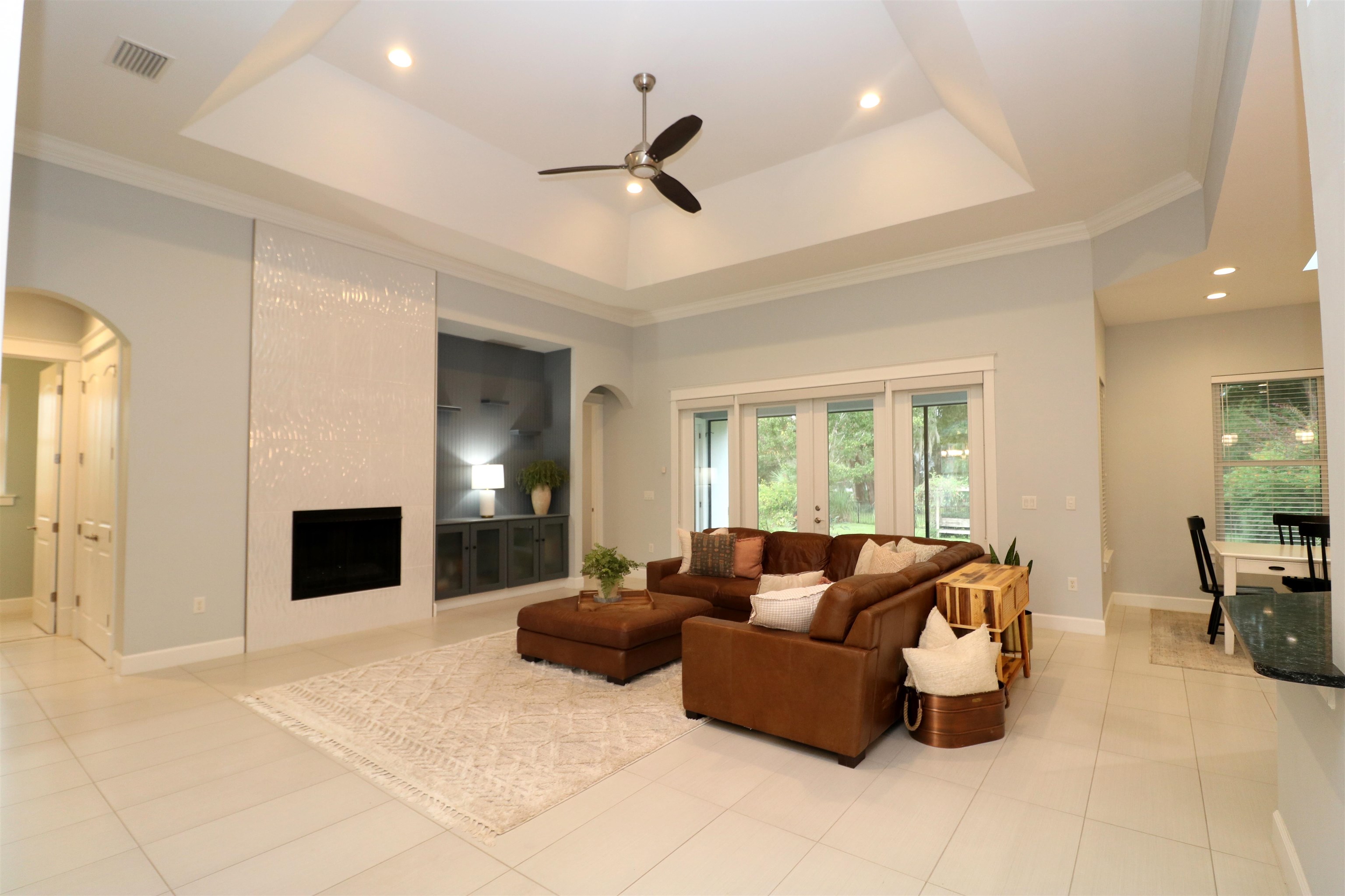 Image 2 of 62 For 740 Old Loggers Way