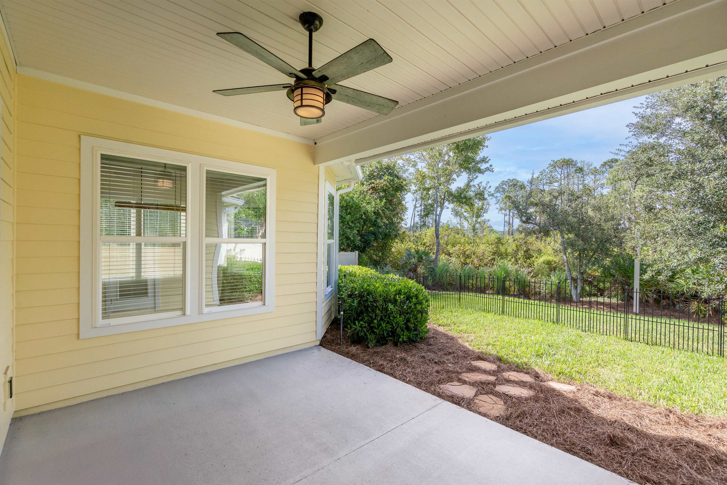 Image 47 of 51 For 409 Pescado Dr