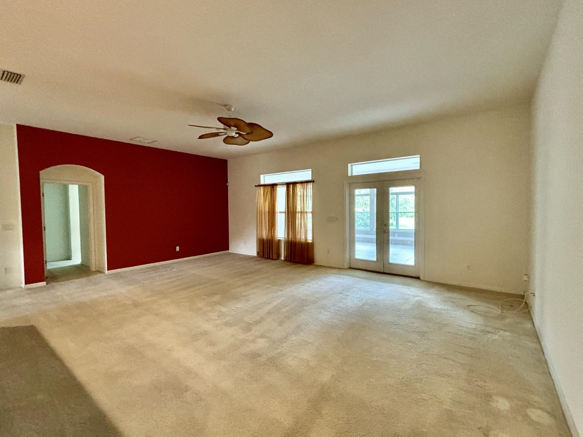 Image 15 of 41 For 5850 Cypress Estates Drive