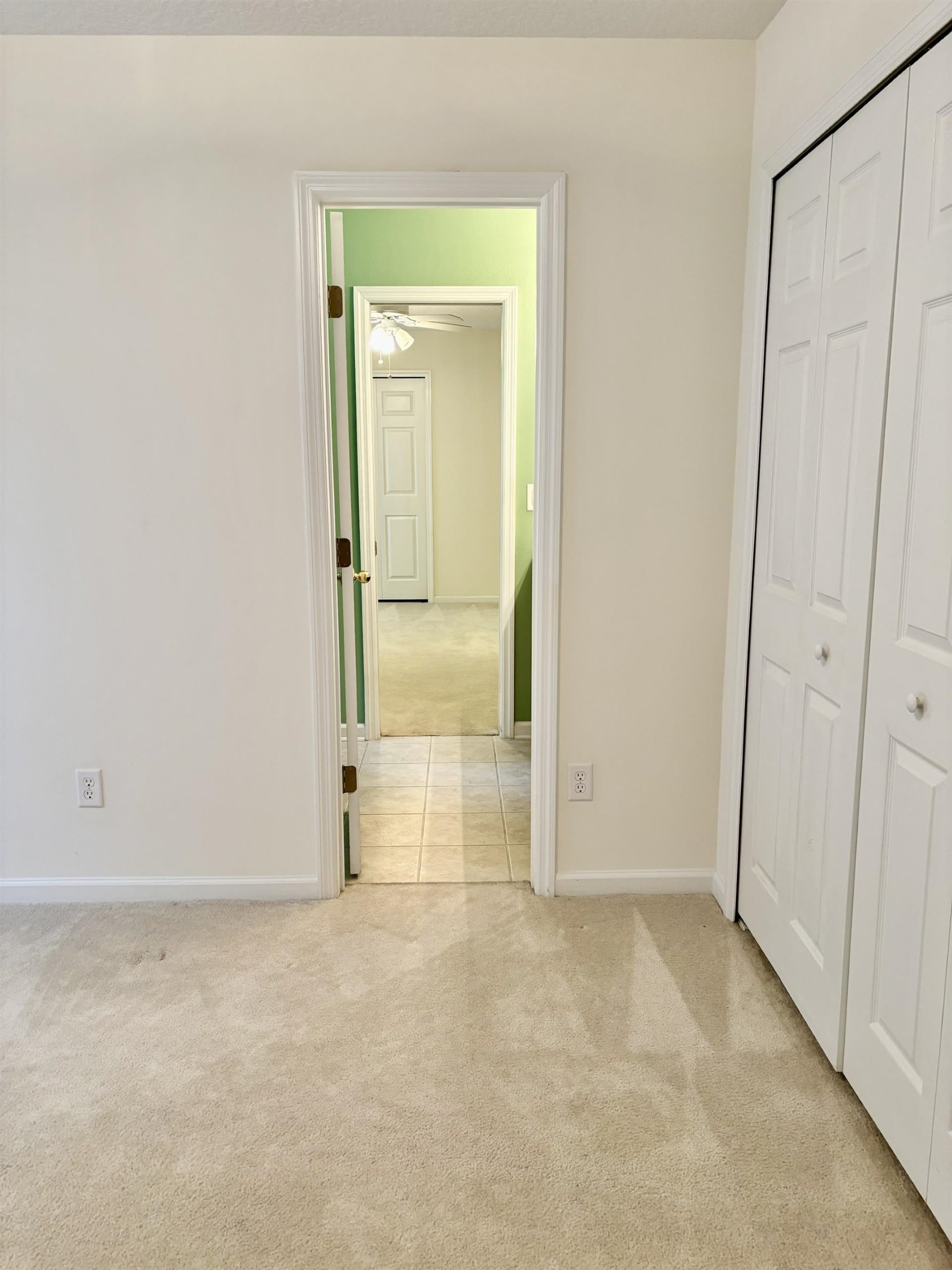 Image 23 of 41 For 5850 Cypress Estates Drive