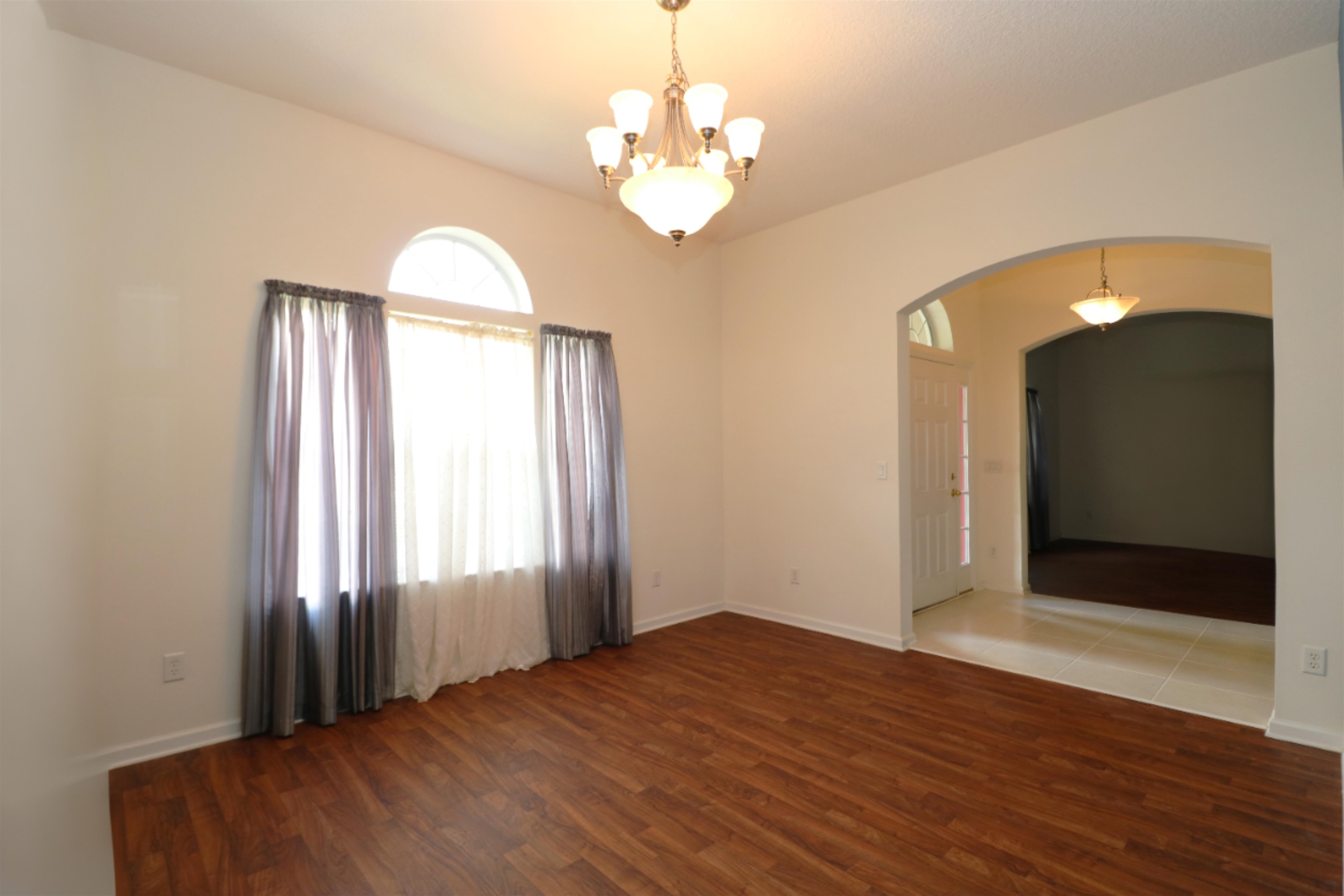 Image 6 of 41 For 5850 Cypress Estates Drive