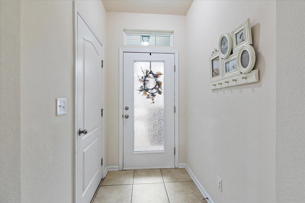 Image 10 of 42 For 138 Servia Dr