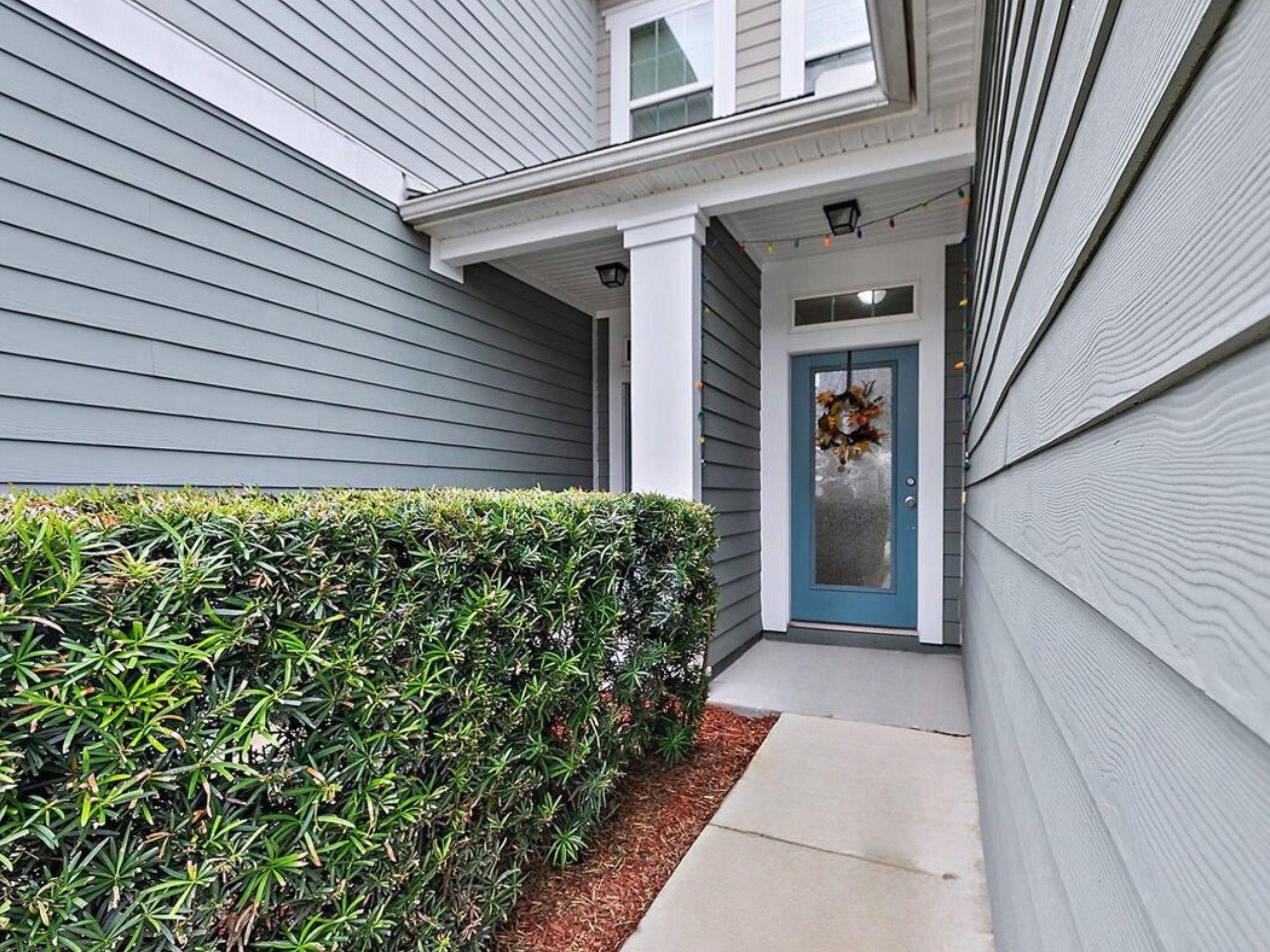 Image 5 of 42 For 138 Servia Dr