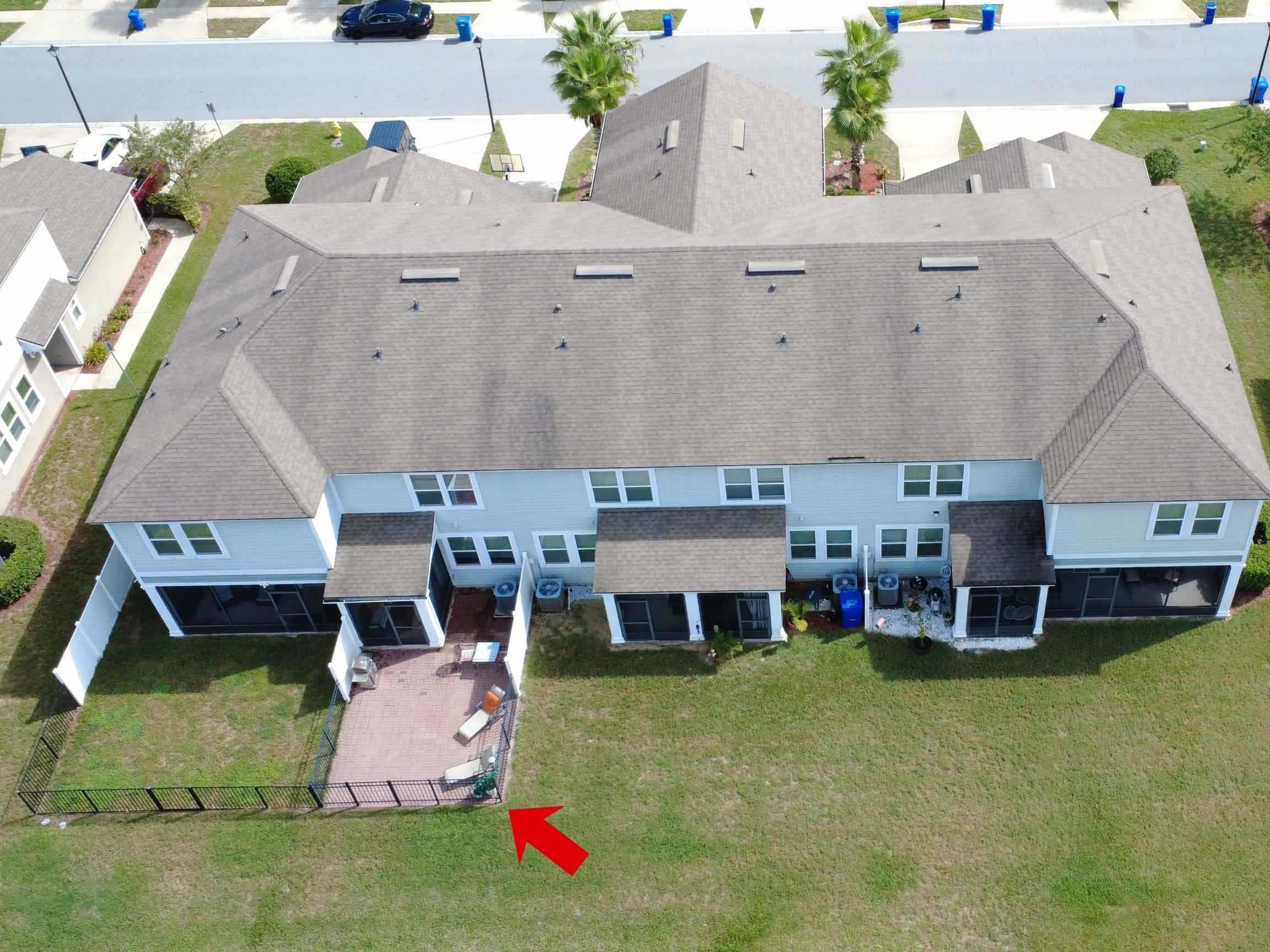 Image 9 of 42 For 138 Servia Dr