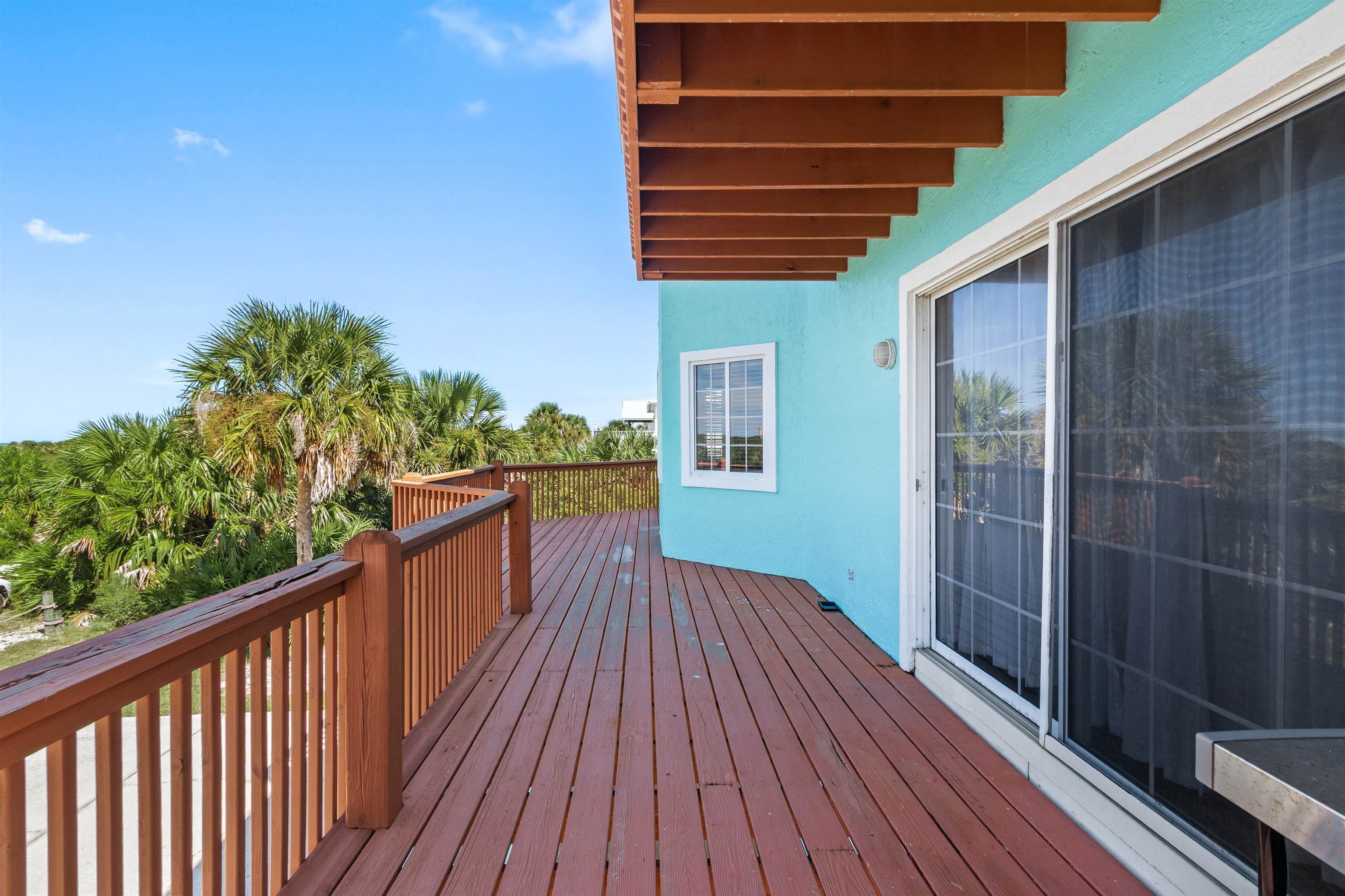 Image 11 of 35 For 34 Oceanside Dr