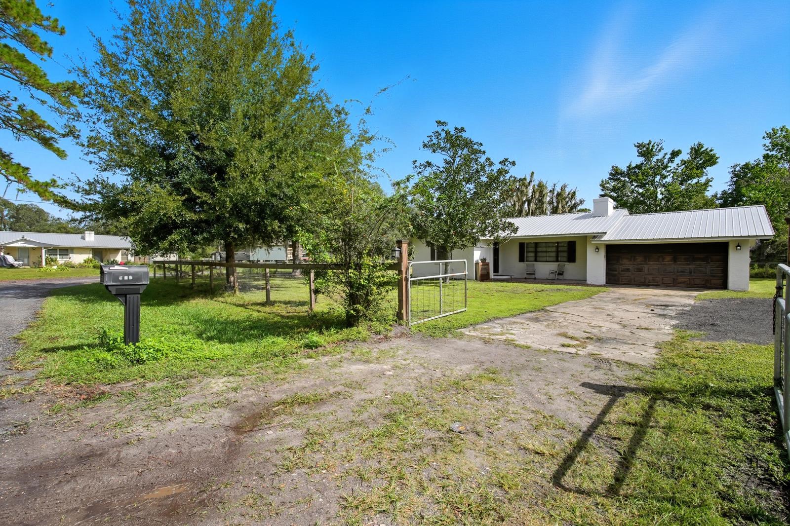 Image 2 of 34 For 100 Old Spanish Bluff Rd
