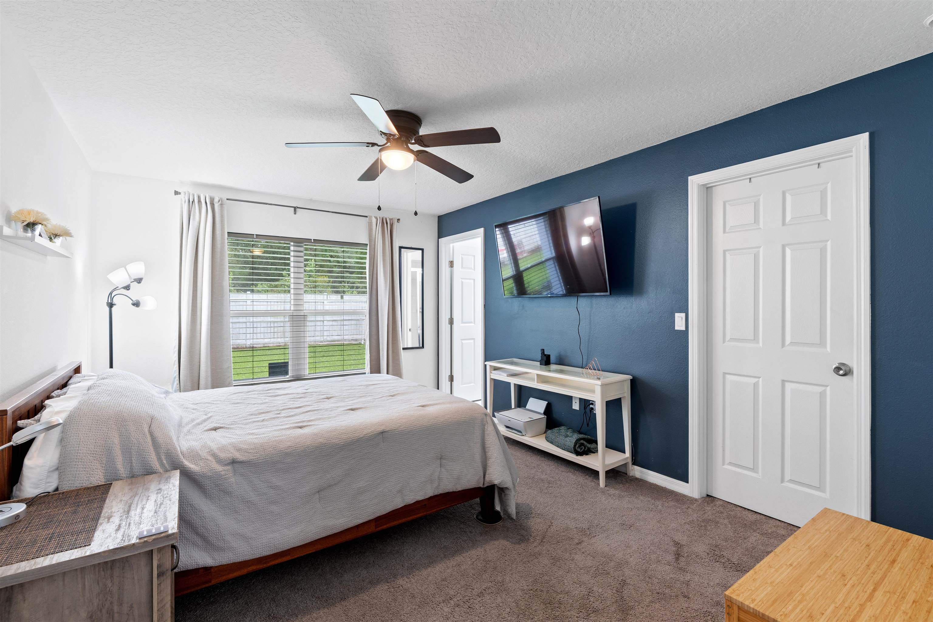 Image 34 of 61 For 84 Buttonworth Dr