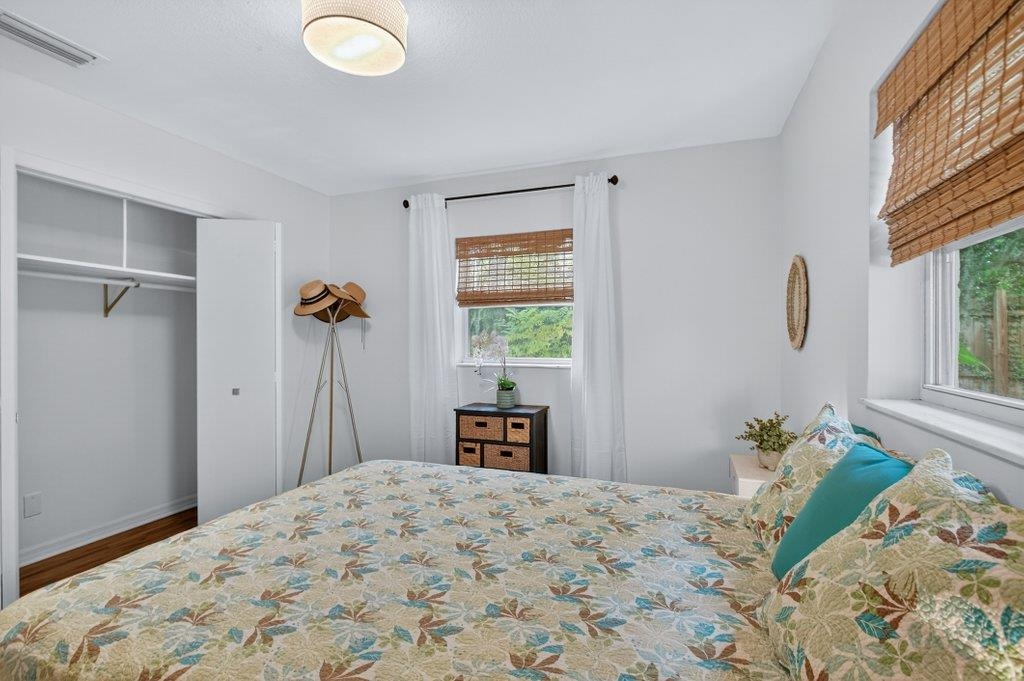 Image 25 of 53 For 20 Aviles Dr