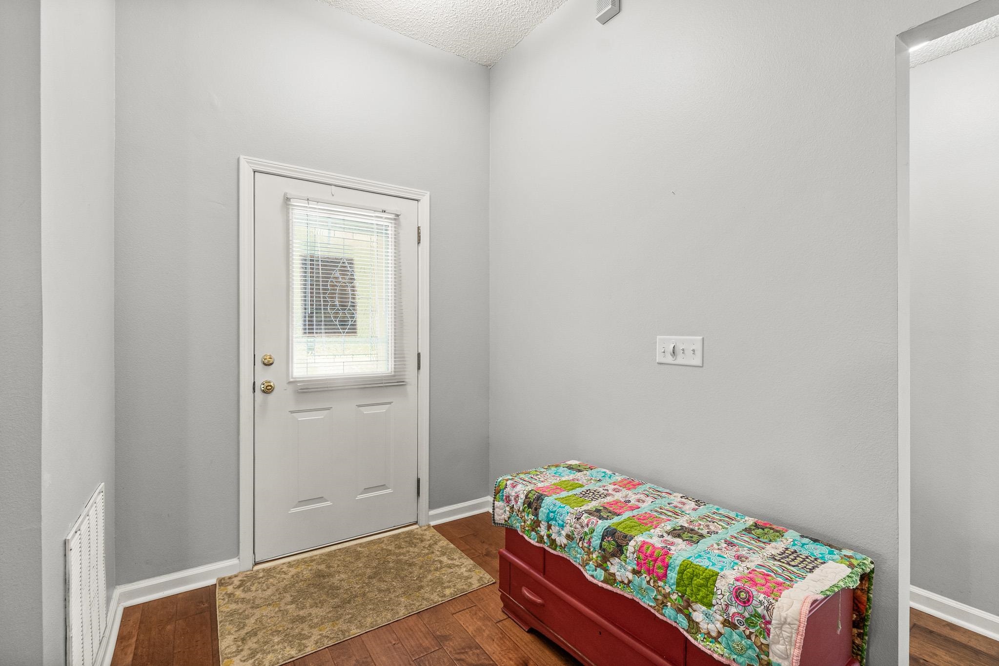 Image 4 of 44 For 57 Sleepy Hollow Trl