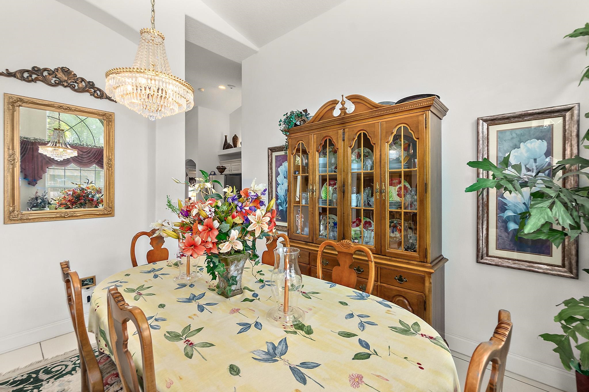 Image 11 of 66 For 47 Kathleen Trl