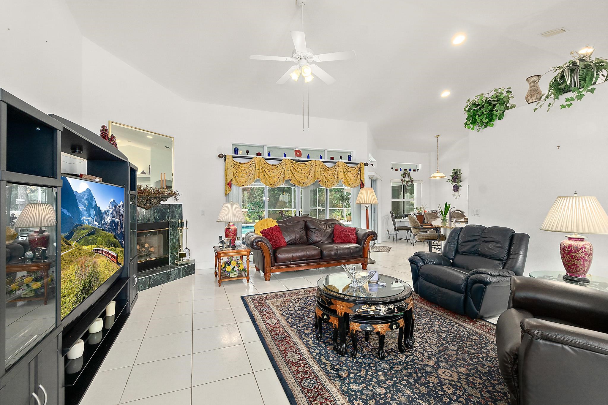 Image 13 of 66 For 47 Kathleen Trl