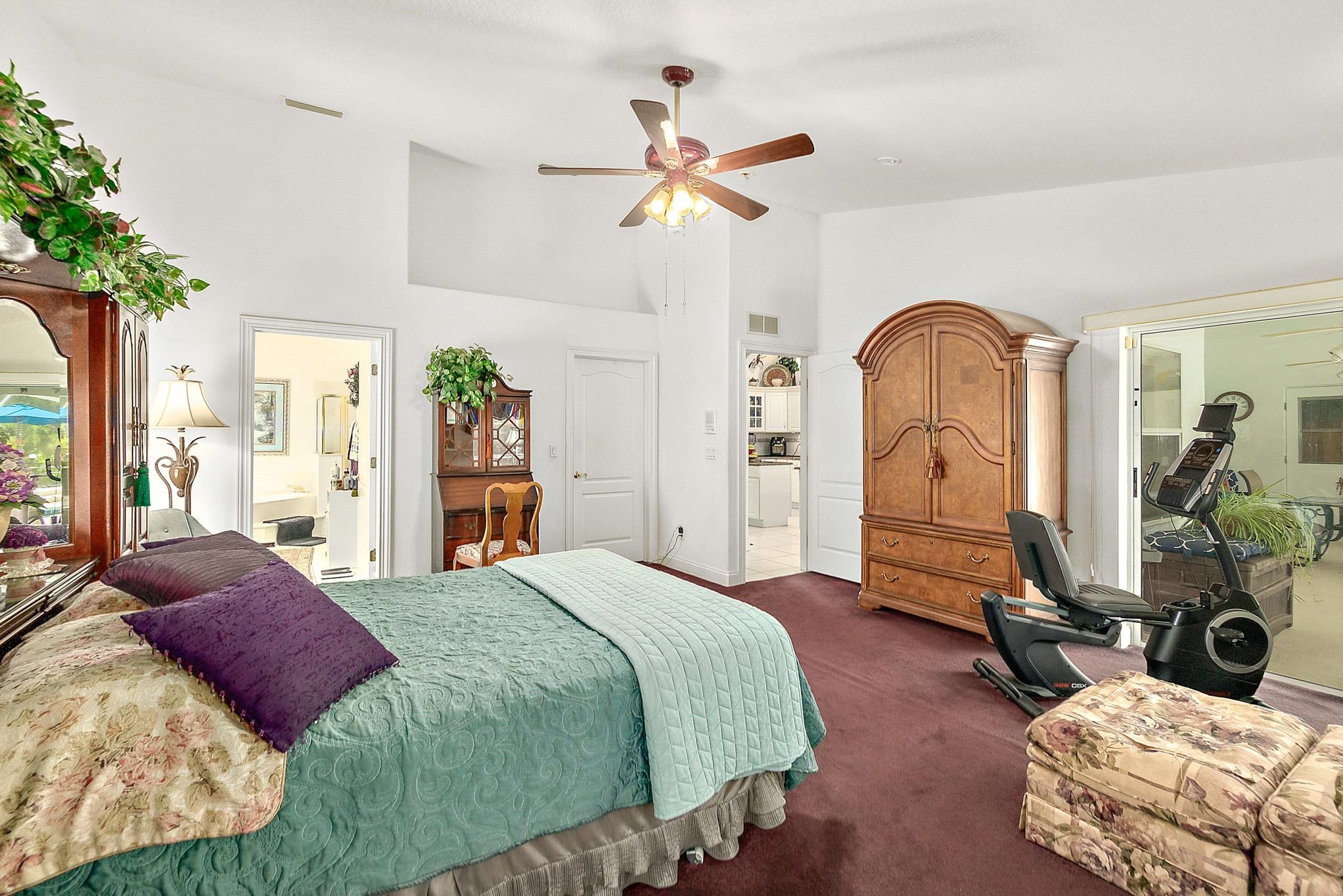 Image 27 of 66 For 47 Kathleen Trl