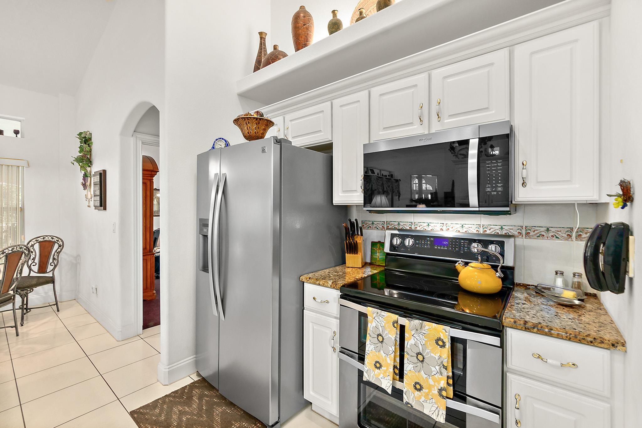 Image 36 of 66 For 47 Kathleen Trl